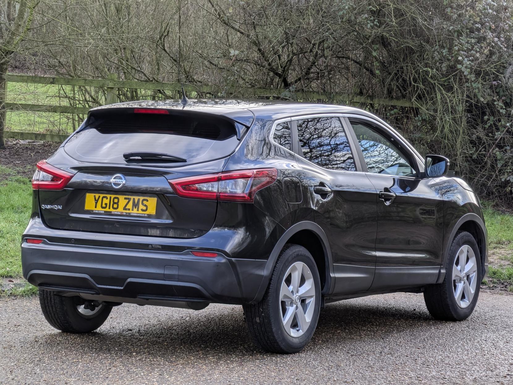 Nissan Qashqai 1.2 DIG-T Acenta SUV 5dr Petrol Manual Euro 6 (s/s) (115 ps)