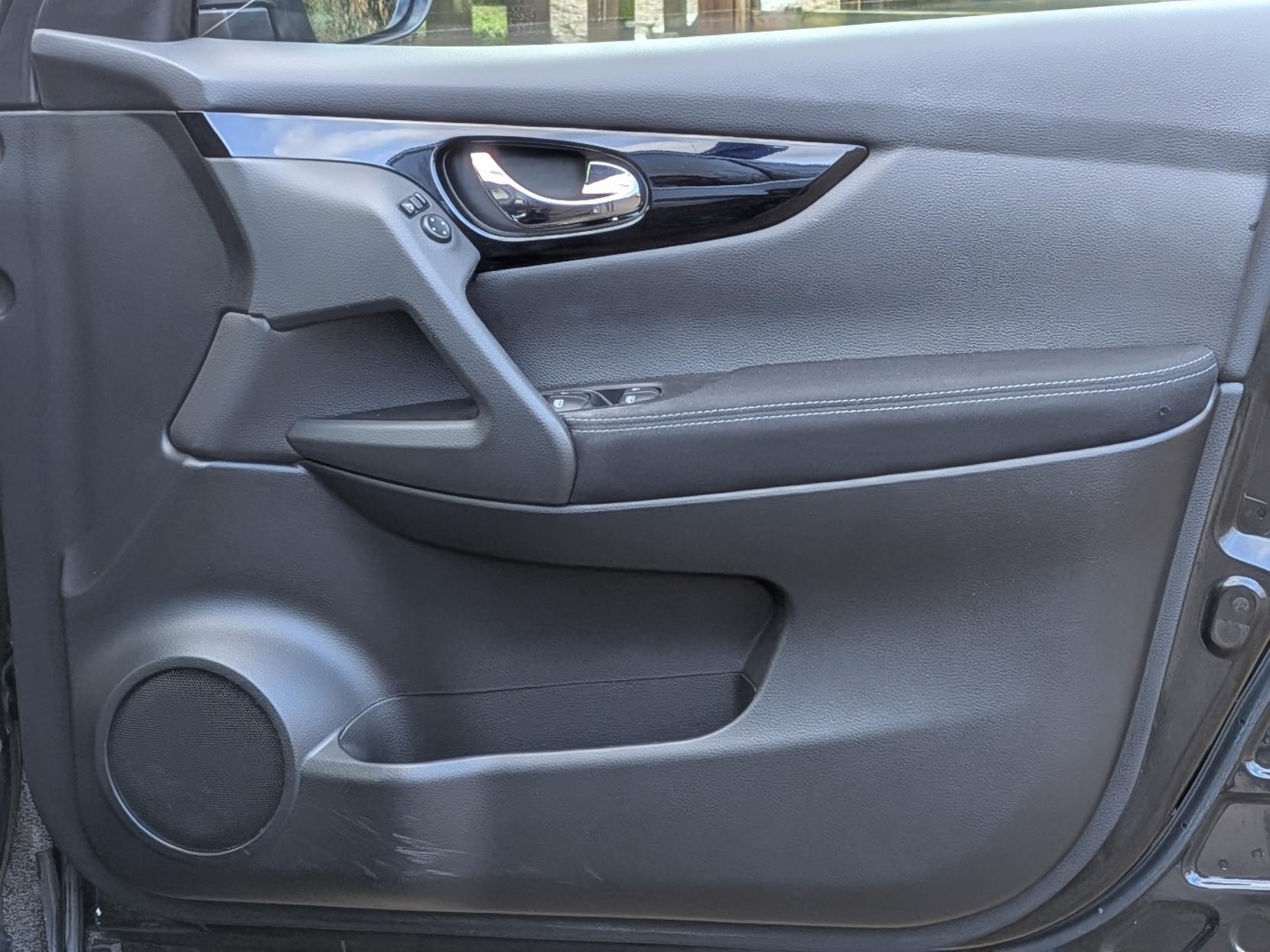 Nissan Qashqai 1.2 DIG-T Acenta SUV 5dr Petrol Manual Euro 6 (s/s) (115 ps)