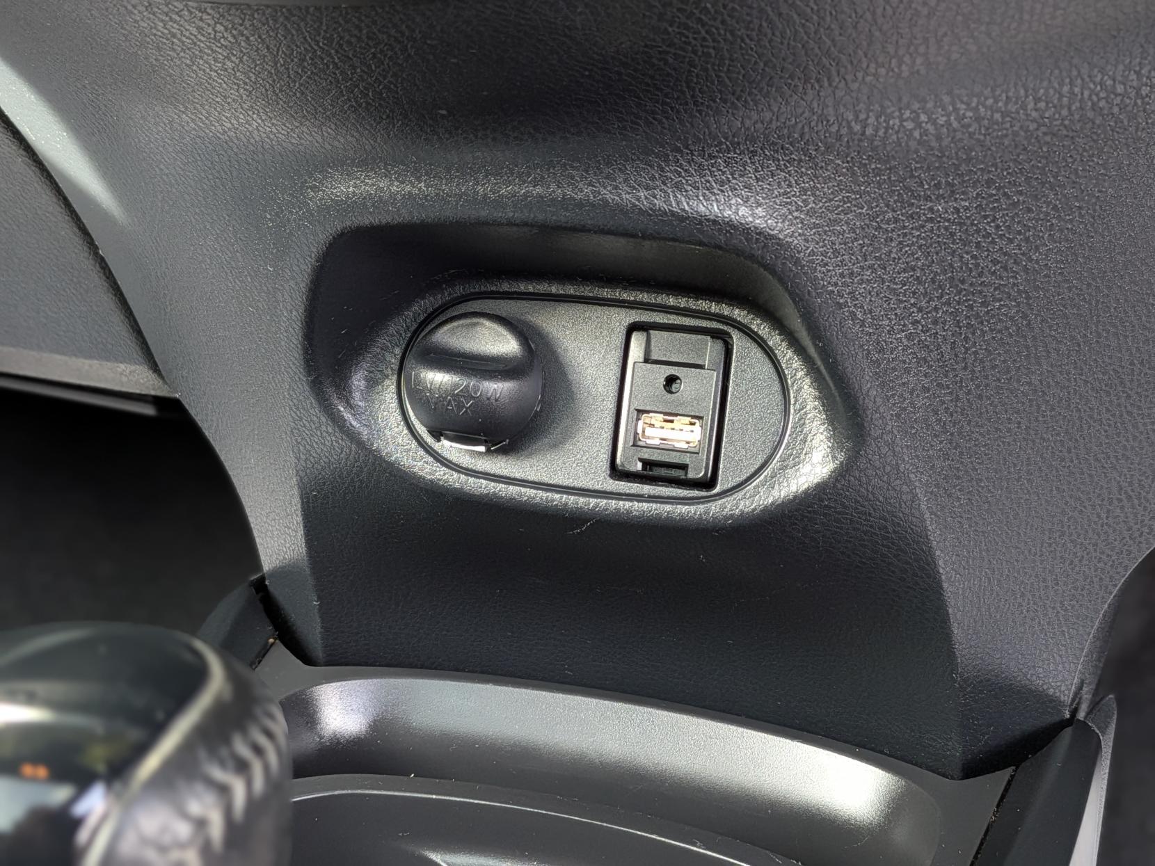 Toyota Yaris 1.5 VVT-h Excel Hatchback 5dr Petrol Hybrid E-CVT Euro 6 (s/s) (100 ps)