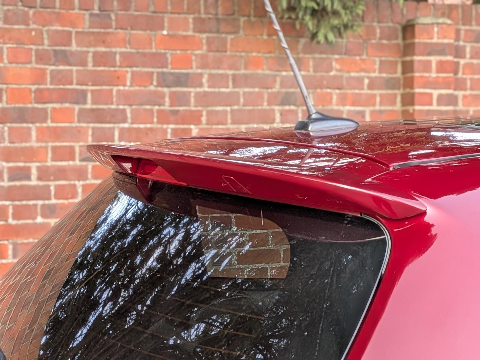 Toyota Yaris 1.5 VVT-h Excel Hatchback 5dr Petrol Hybrid E-CVT Euro 6 (s/s) (100 ps)