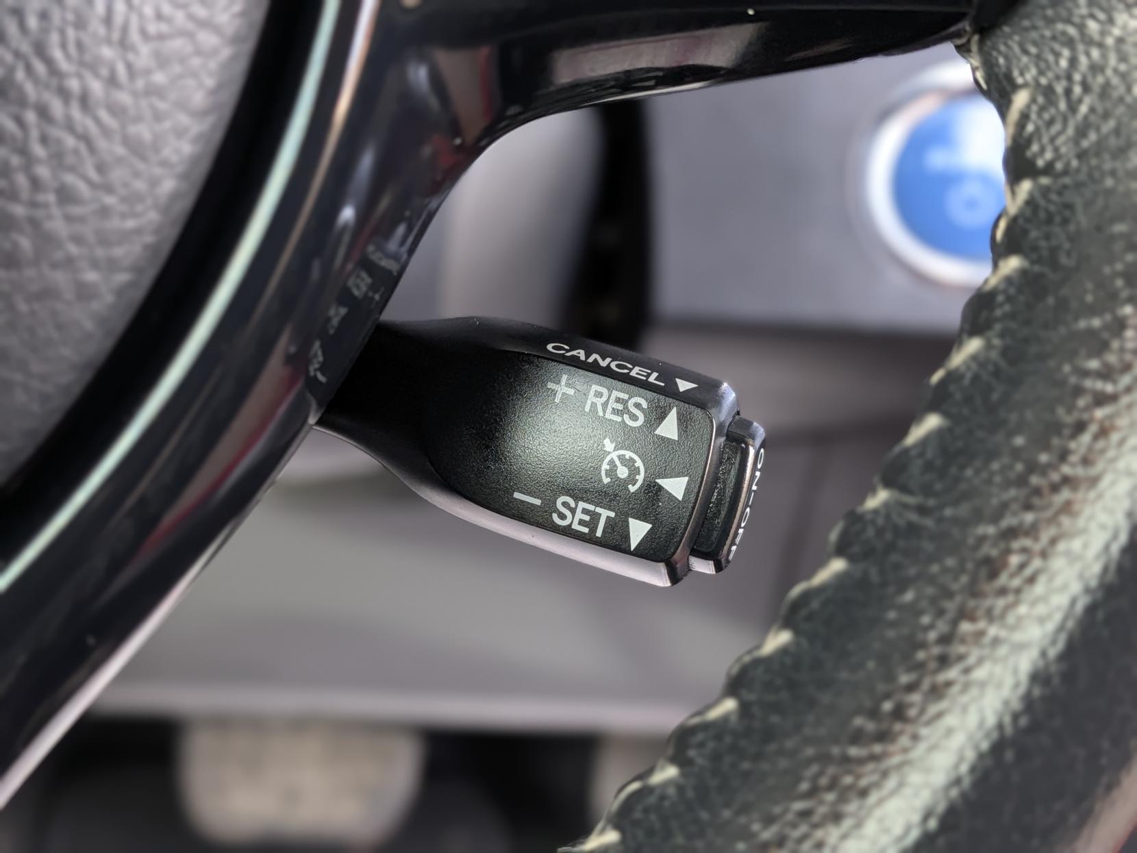 Toyota Yaris 1.5 VVT-h Excel Hatchback 5dr Petrol Hybrid E-CVT Euro 6 (s/s) (100 ps)