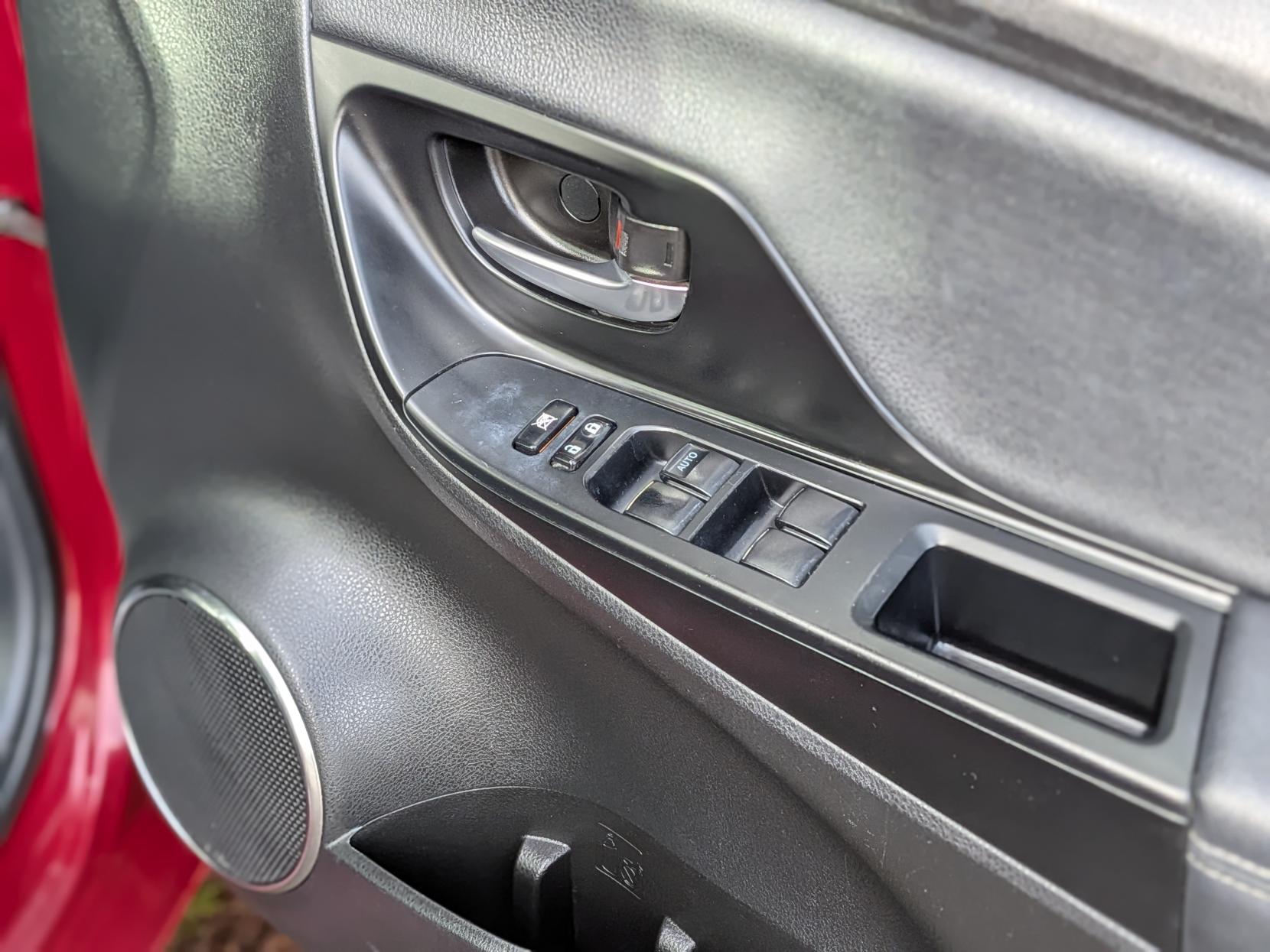 Toyota Yaris 1.5 VVT-h Excel Hatchback 5dr Petrol Hybrid E-CVT Euro 6 (s/s) (100 ps)