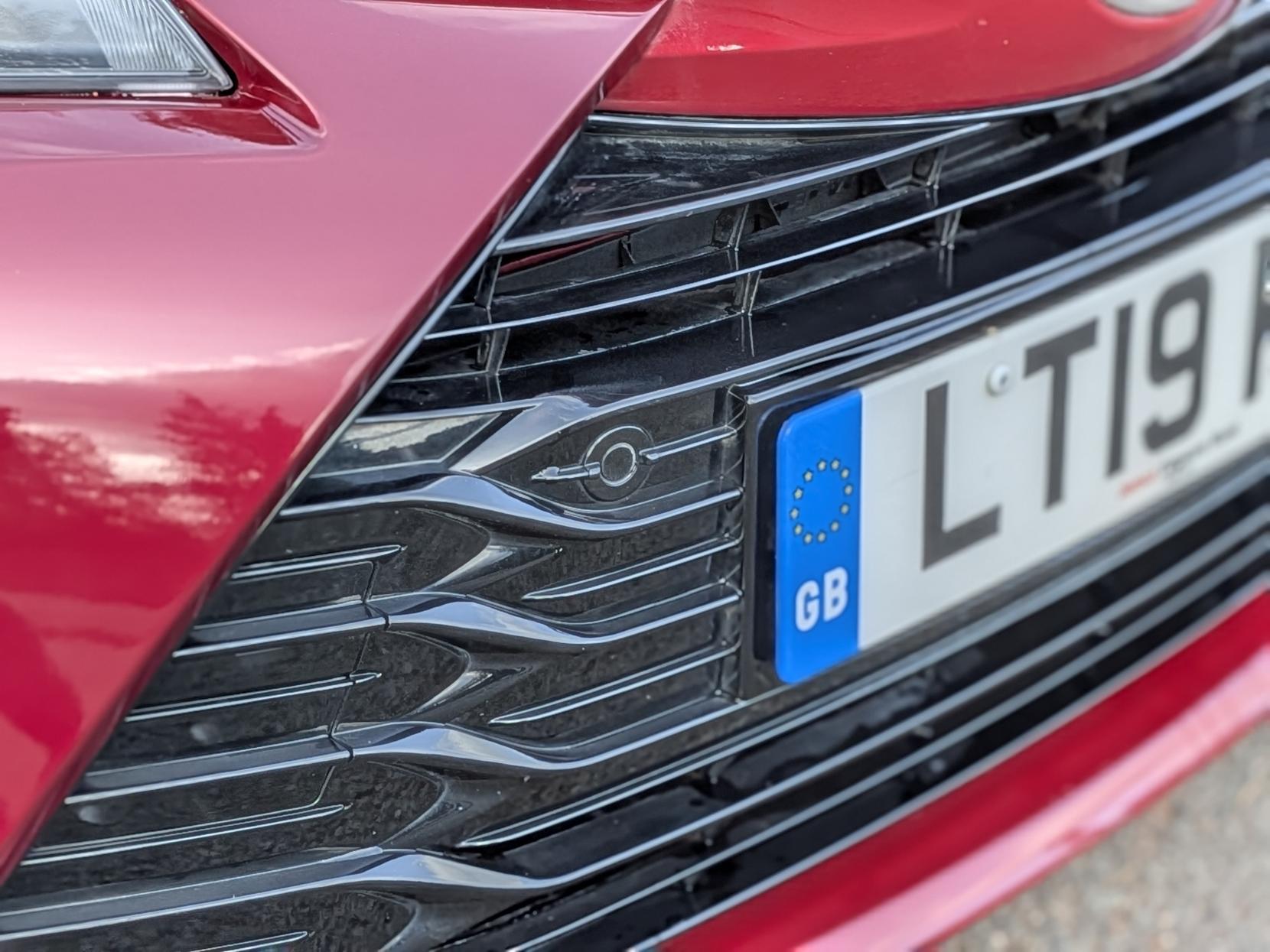 Toyota Yaris 1.5 VVT-h Excel Hatchback 5dr Petrol Hybrid E-CVT Euro 6 (s/s) (100 ps)