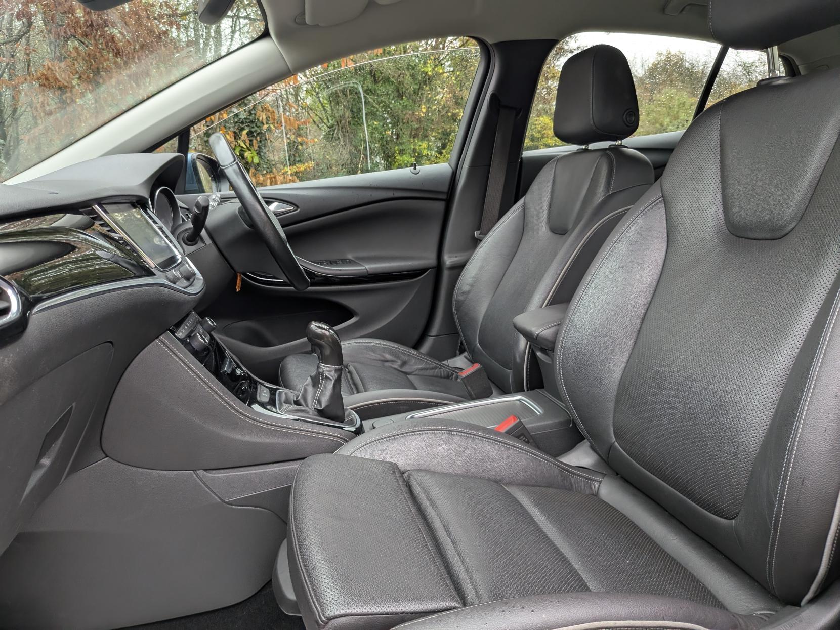 Vauxhall Astra 1.4i Turbo Elite Nav Hatchback 5dr Petrol Manual Euro 6 (150 ps)