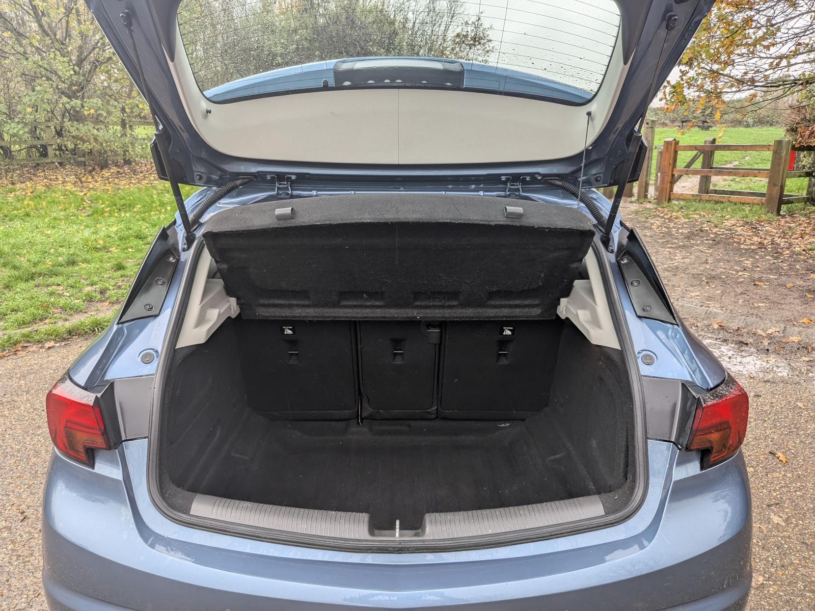 Vauxhall Astra 1.4i Turbo Elite Nav Hatchback 5dr Petrol Manual Euro 6 (150 ps)