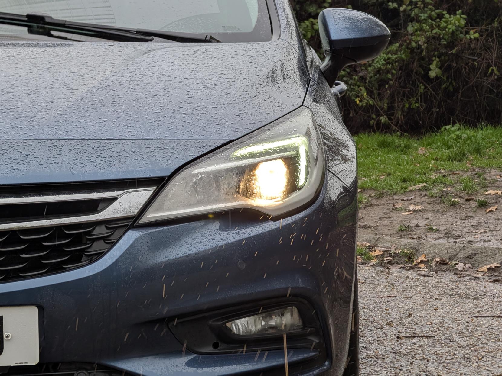 Vauxhall Astra 1.4i Turbo Elite Nav Hatchback 5dr Petrol Manual Euro 6 (150 ps)