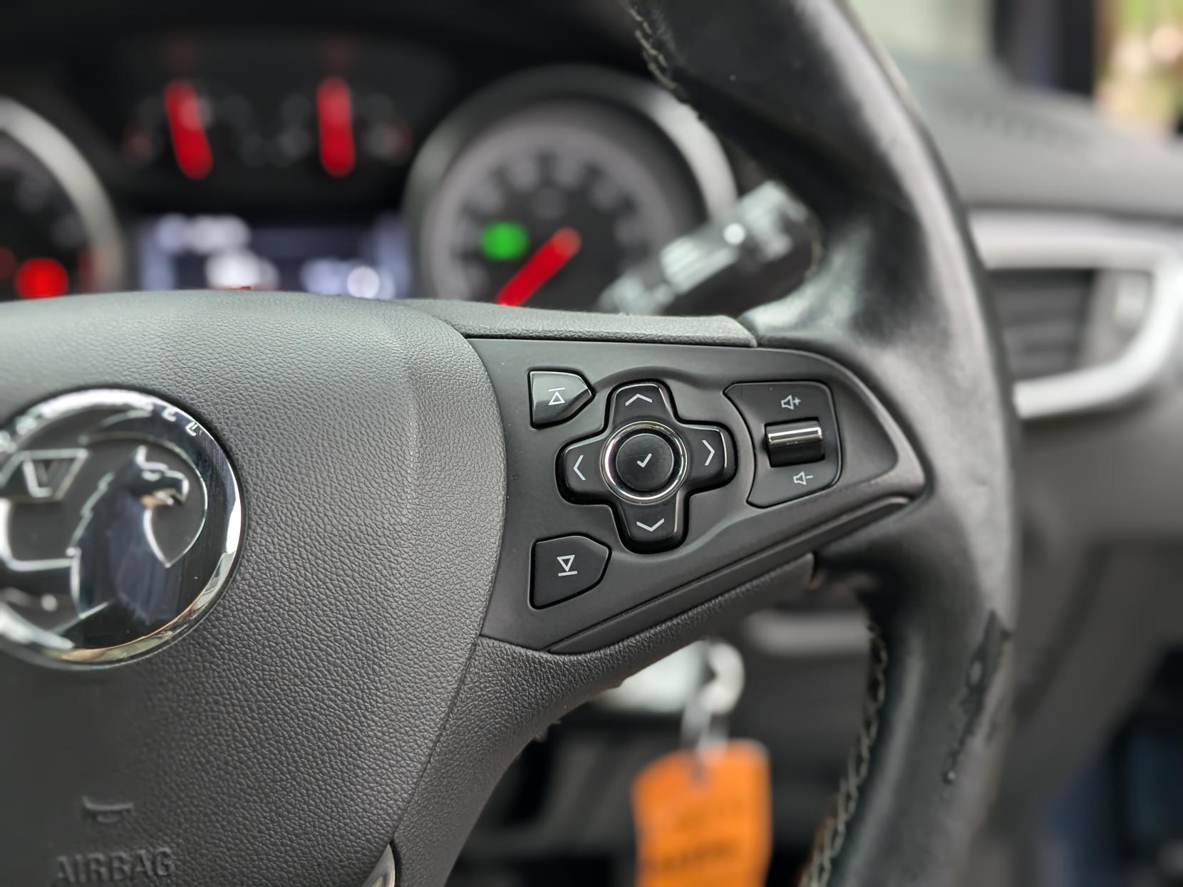 Vauxhall Astra 1.4i Turbo Elite Nav Hatchback 5dr Petrol Manual Euro 6 (150 ps)