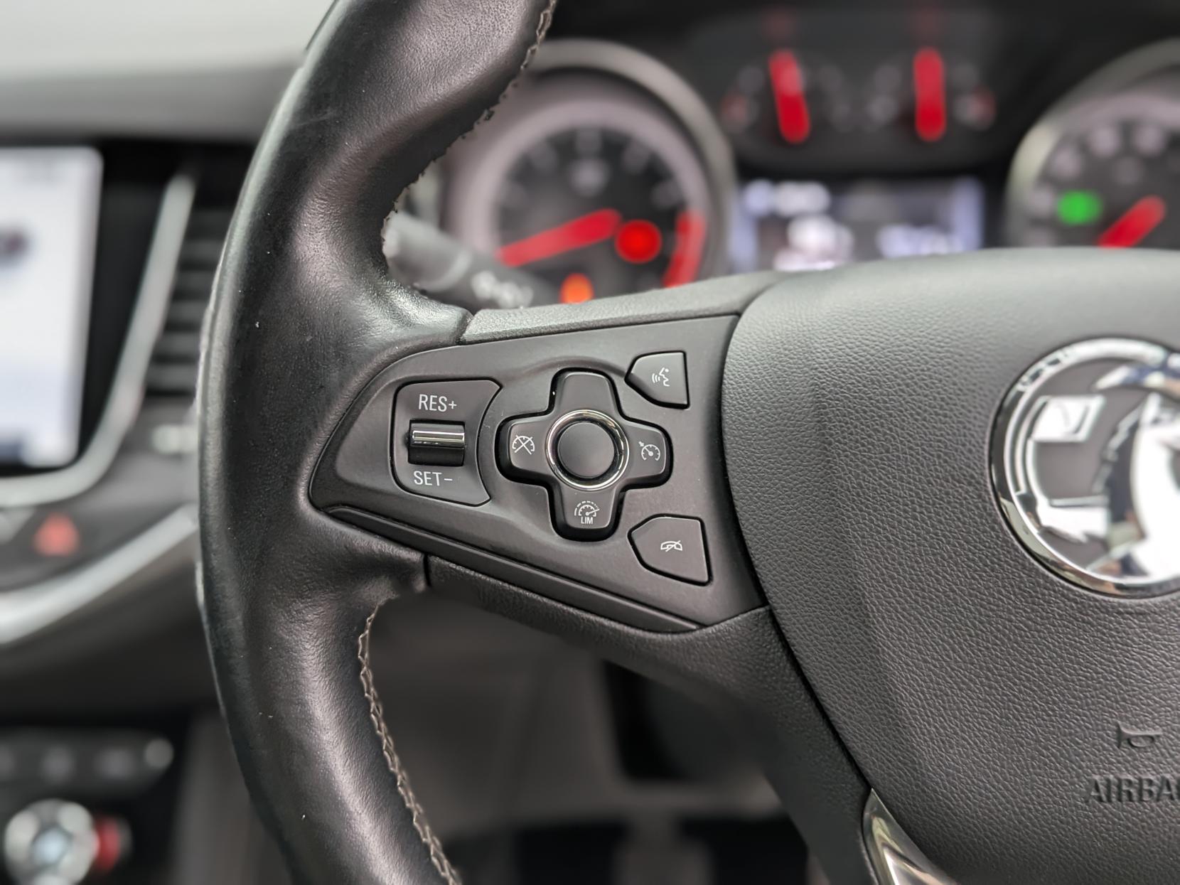 Vauxhall Astra 1.4i Turbo Elite Nav Hatchback 5dr Petrol Manual Euro 6 (150 ps)