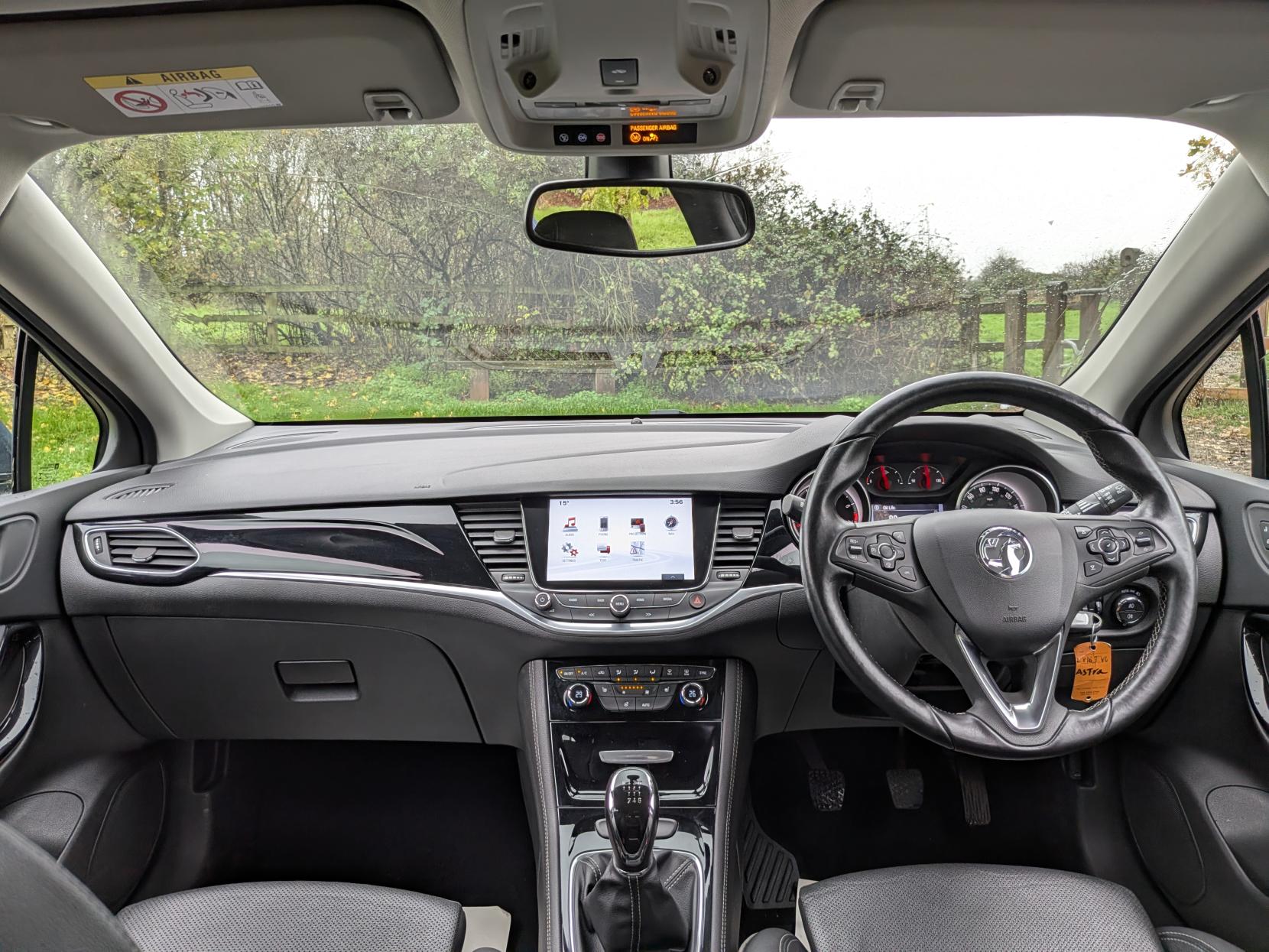 Vauxhall Astra 1.4i Turbo Elite Nav Hatchback 5dr Petrol Manual Euro 6 (150 ps)