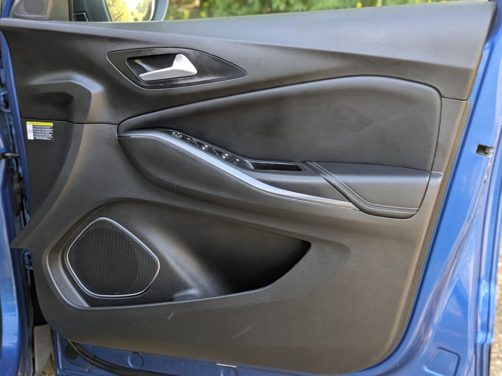 Vauxhall Grandland X 1.5 Turbo D BlueInjection Sport Nav SUV 5dr Diesel Auto Euro 6 (s/s) (130 ps)