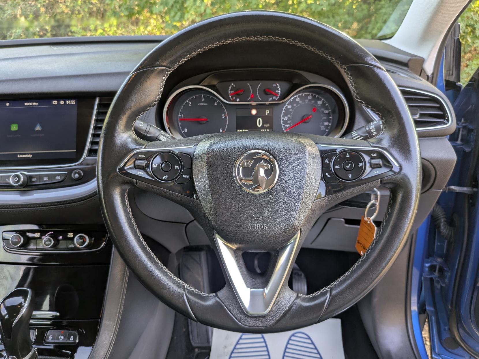 Vauxhall Grandland X 1.5 Turbo D BlueInjection Sport Nav SUV 5dr Diesel Auto Euro 6 (s/s) (130 ps)