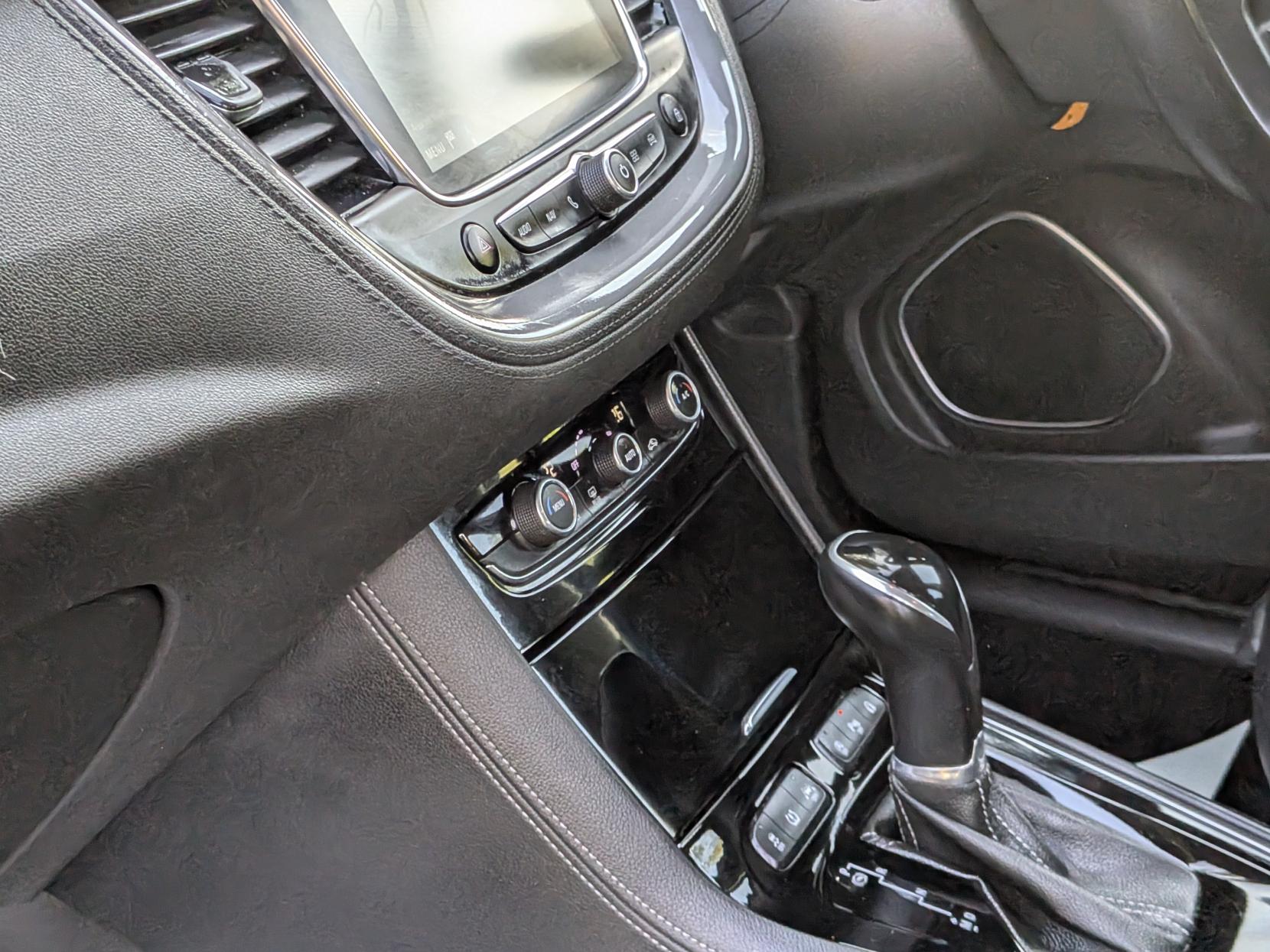 Vauxhall Grandland X 1.5 Turbo D BlueInjection Sport Nav SUV 5dr Diesel Auto Euro 6 (s/s) (130 ps)