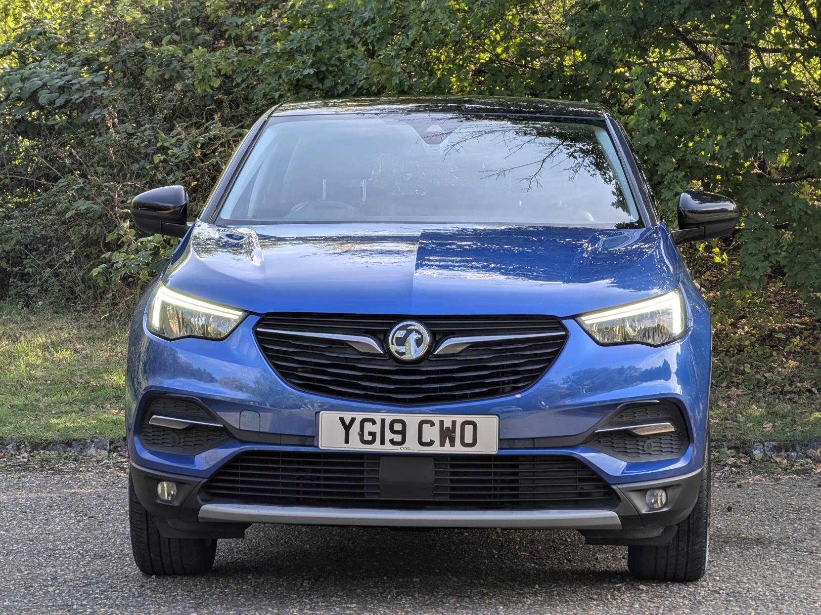 Vauxhall Grandland X 1.5 Turbo D BlueInjection Sport Nav SUV 5dr Diesel Auto Euro 6 (s/s) (130 ps)