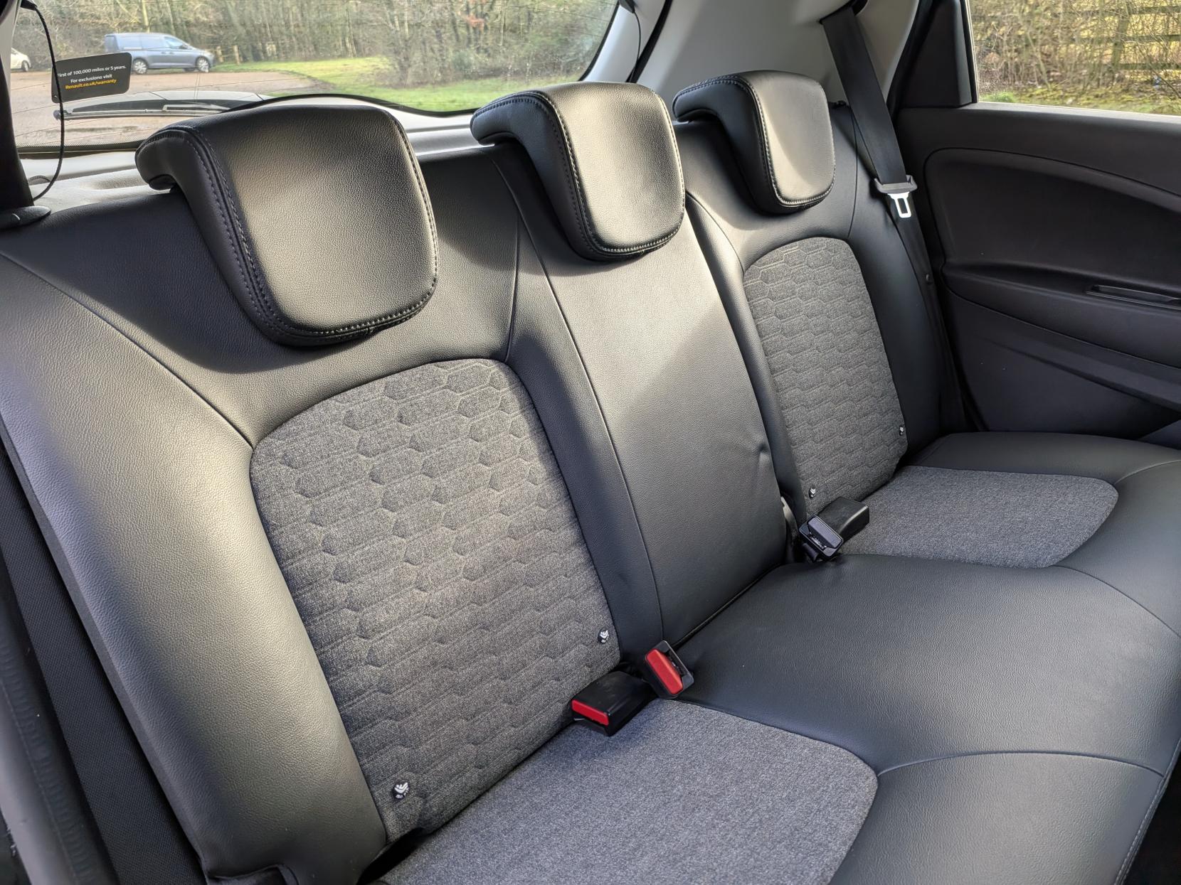 Renault Zoe R135 52kWh GT Line Hatchback 5dr Electric Auto (i, Rapid Charge) (134 bhp)