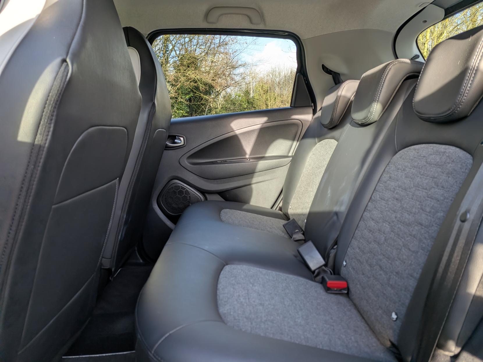 Renault Zoe R135 52kWh GT Line Hatchback 5dr Electric Auto (i, Rapid Charge) (134 bhp)