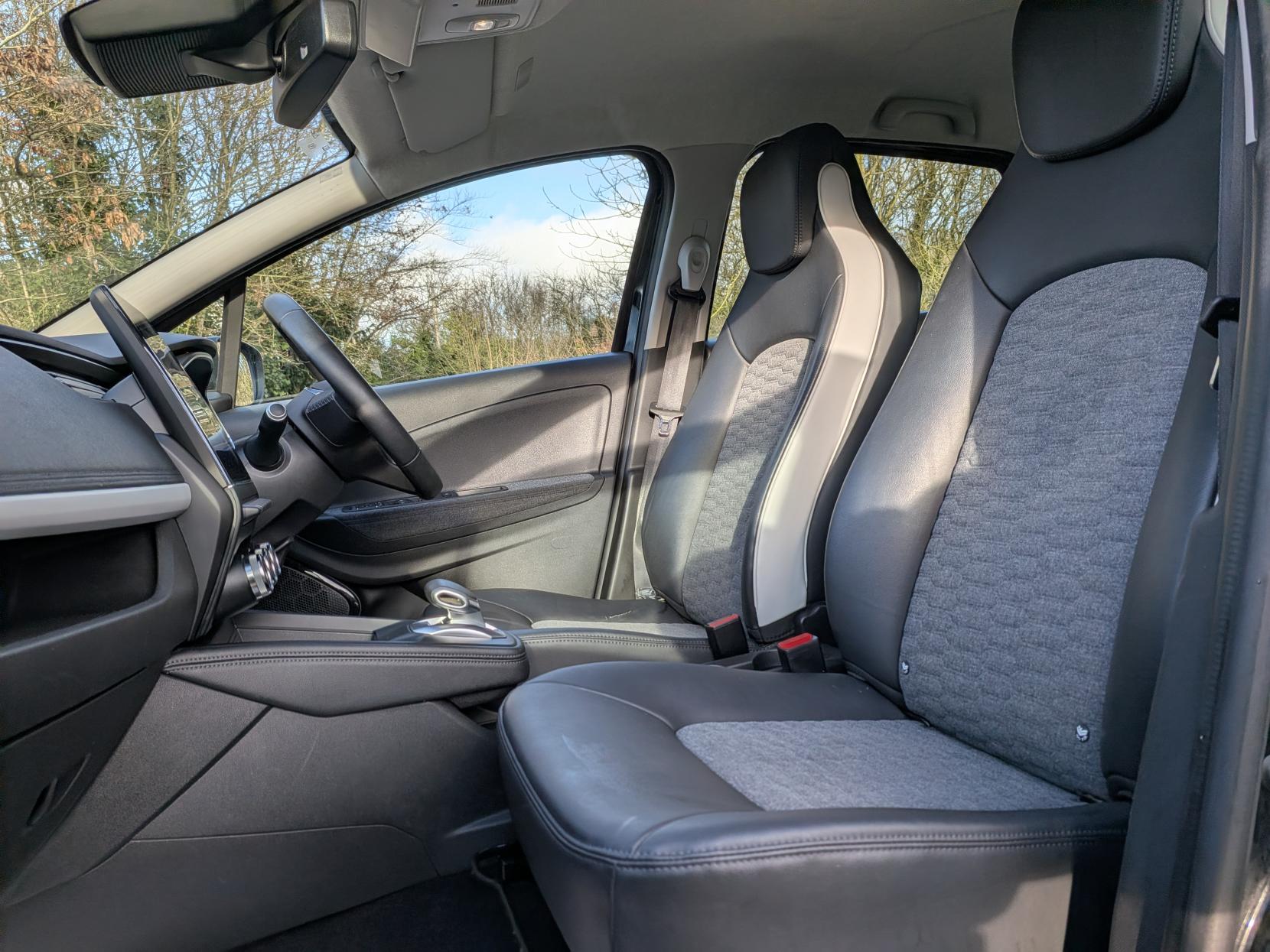 Renault Zoe R135 52kWh GT Line Hatchback 5dr Electric Auto (i, Rapid Charge) (134 bhp)