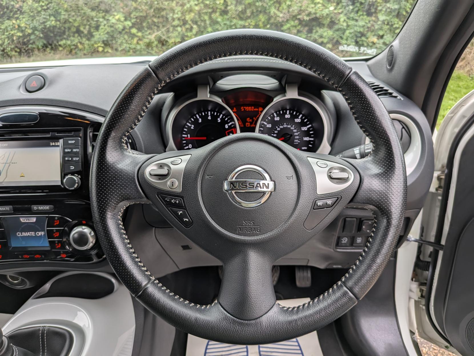 Nissan Juke 1.2 DIG-T N-Vision SUV 5dr Petrol Manual Euro 6 (s/s) (115 ps)