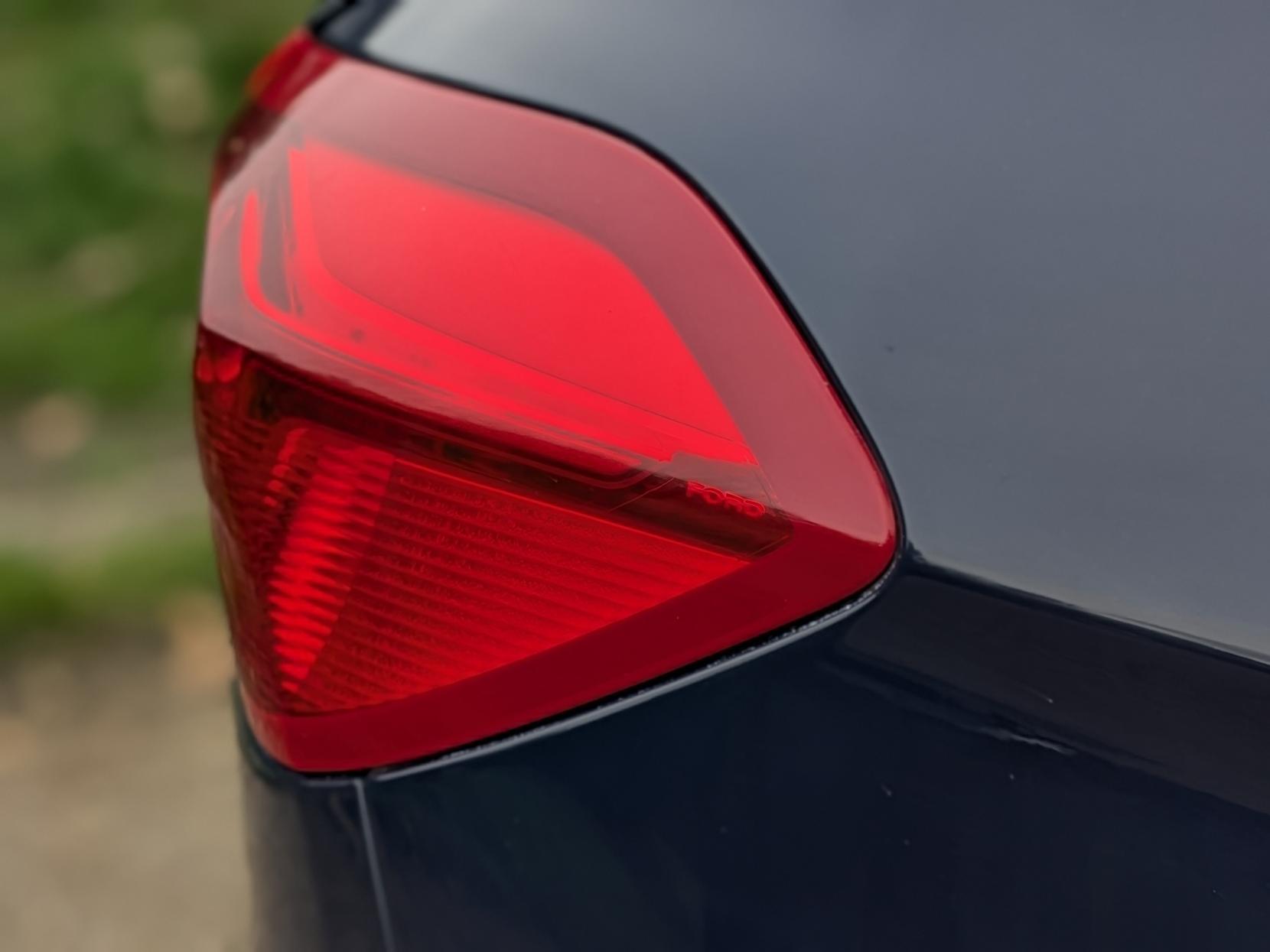 Ford Fiesta 1.0T EcoBoost GPF Zetec Hatchback 5dr Petrol Auto Euro 6 (s/s) (100 ps)