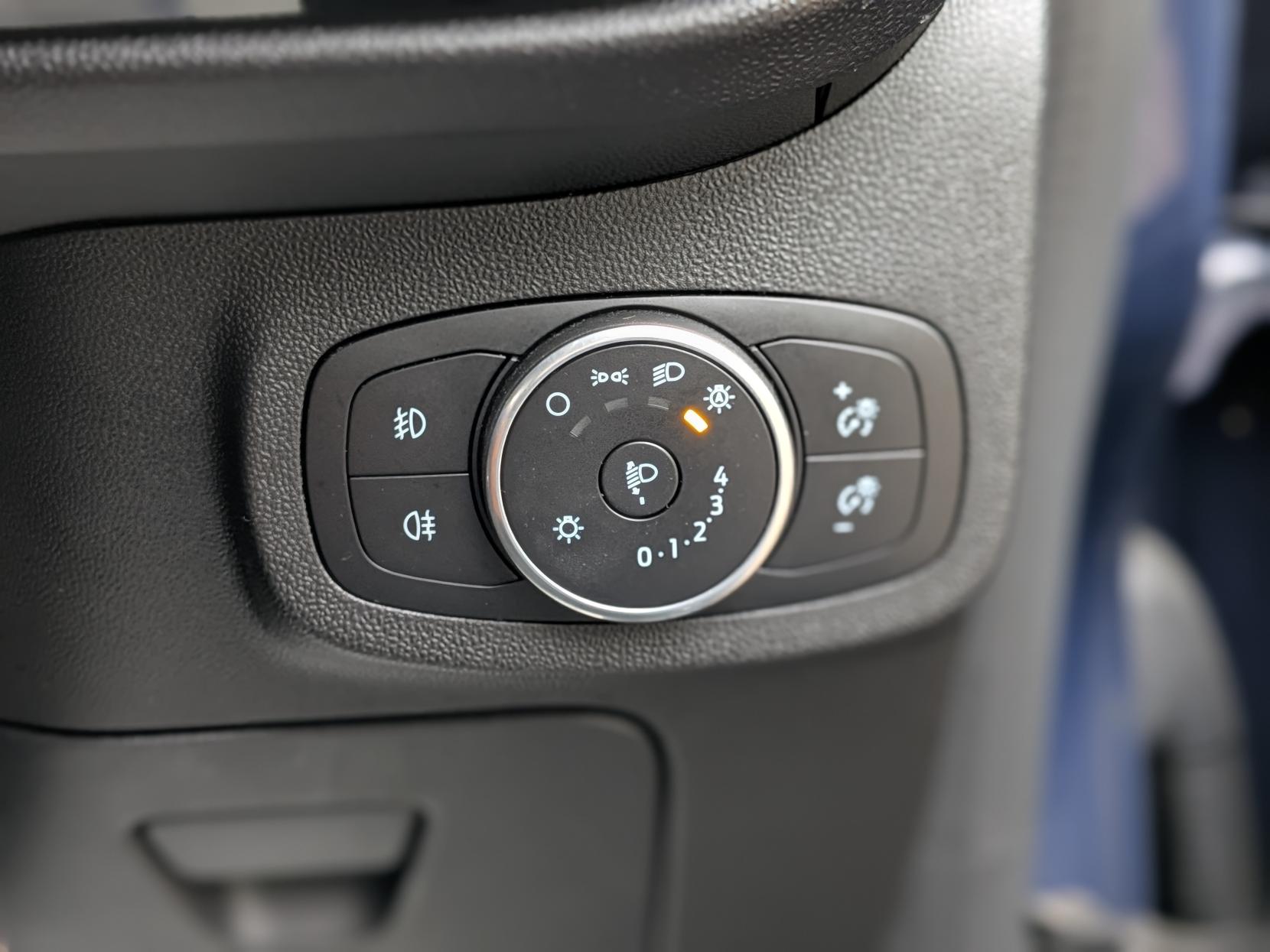 Ford Fiesta 1.0T EcoBoost GPF Zetec Hatchback 5dr Petrol Auto Euro 6 (s/s) (100 ps)