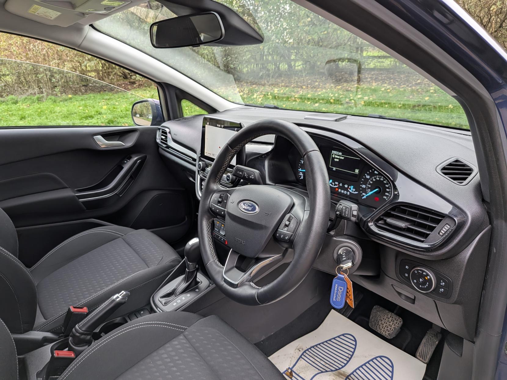 Ford Fiesta 1.0T EcoBoost GPF Zetec Hatchback 5dr Petrol Auto Euro 6 (s/s) (100 ps)