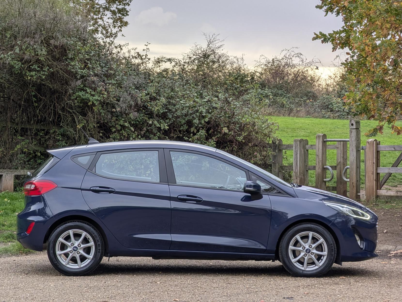 Ford Fiesta 1.0T EcoBoost GPF Zetec Hatchback 5dr Petrol Auto Euro 6 (s/s) (100 ps)