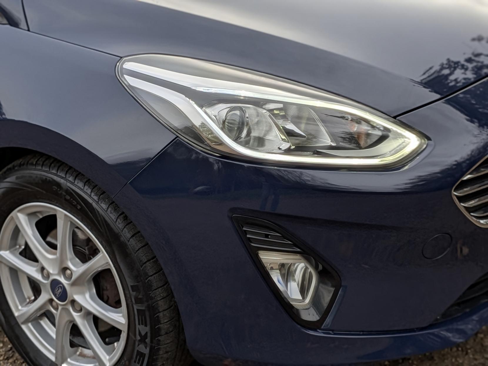 Ford Fiesta 1.0T EcoBoost GPF Zetec Hatchback 5dr Petrol Auto Euro 6 (s/s) (100 ps)