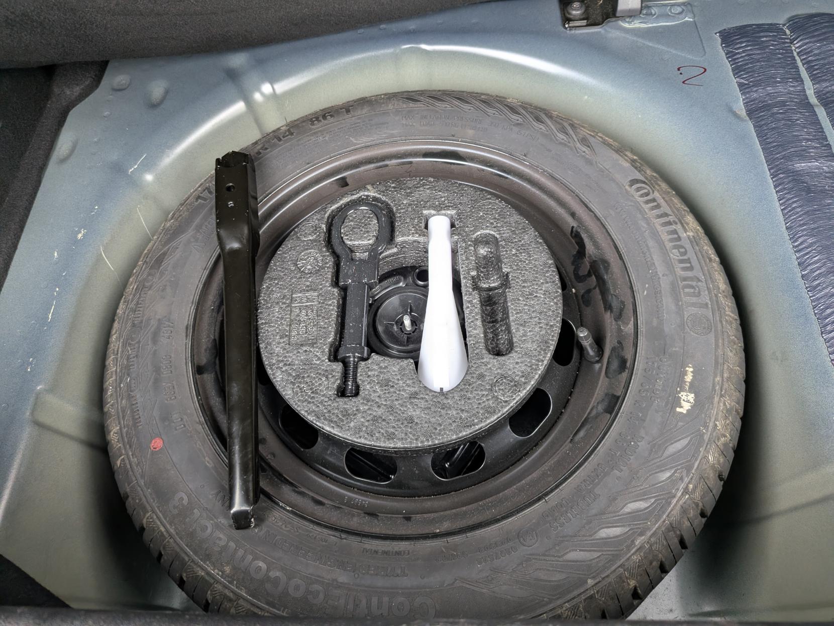 Ford Fiesta 1.0T EcoBoost GPF Zetec Hatchback 5dr Petrol Auto Euro 6 (s/s) (100 ps)