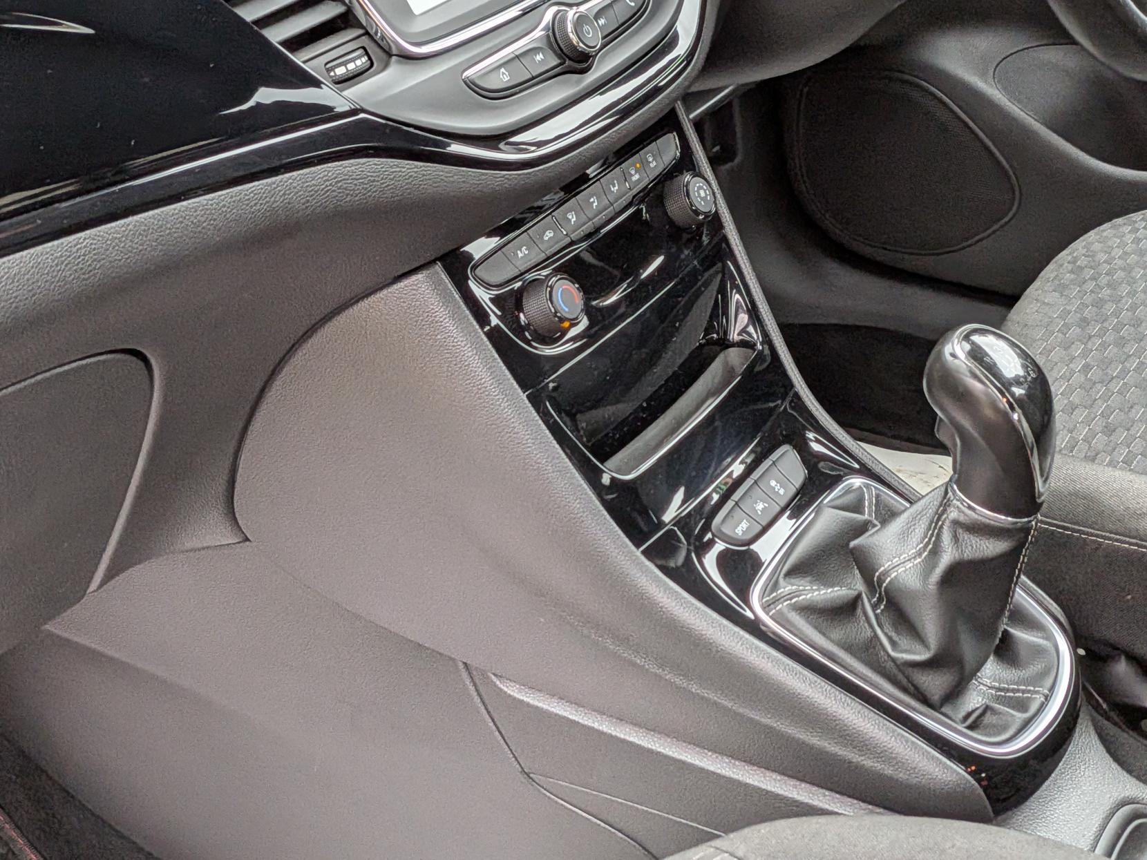 Vauxhall Astra 1.4i Turbo SRi Hatchback 5dr Petrol Manual Euro 6 (150 ps)