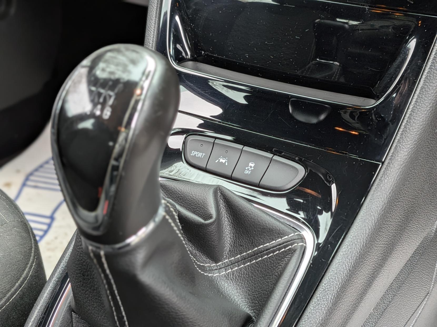 Vauxhall Astra 1.4i Turbo SRi Hatchback 5dr Petrol Manual Euro 6 (150 ps)