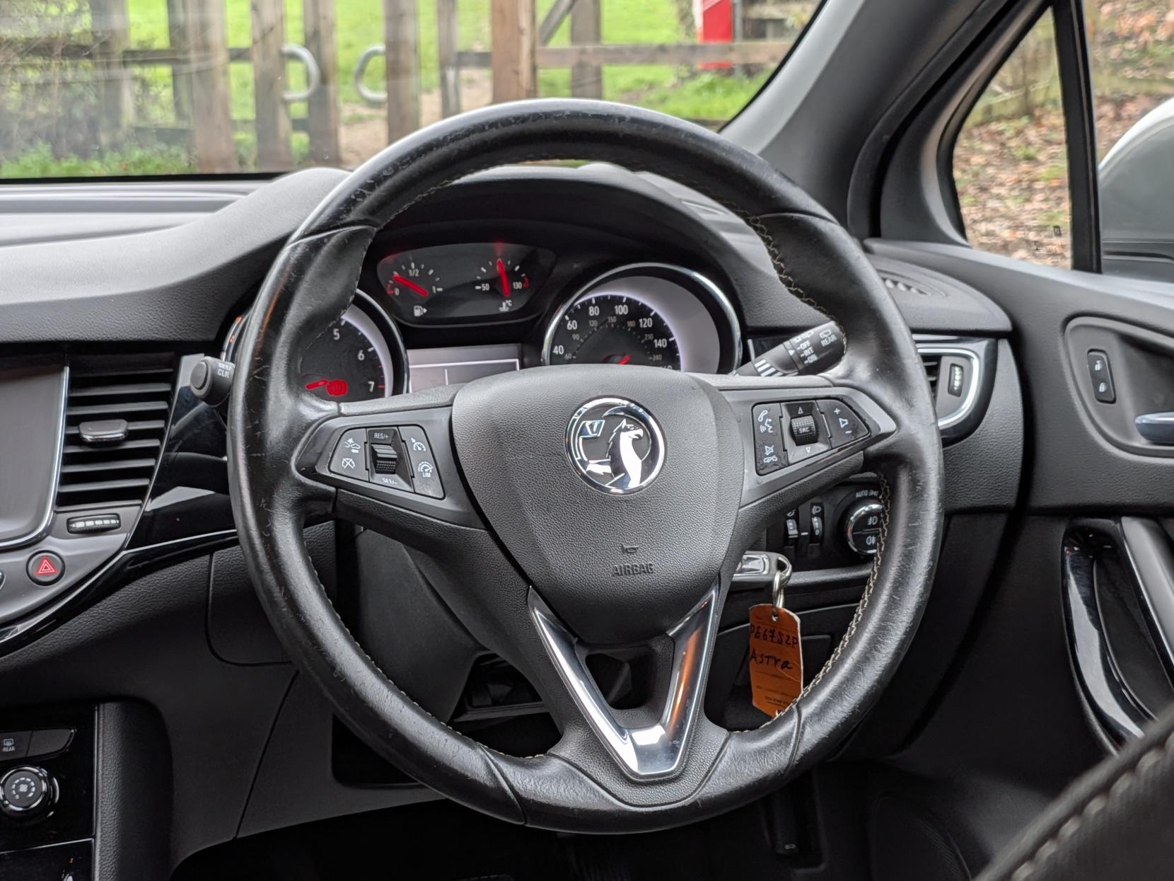 Vauxhall Astra 1.4i Turbo SRi Hatchback 5dr Petrol Manual Euro 6 (150 ps)