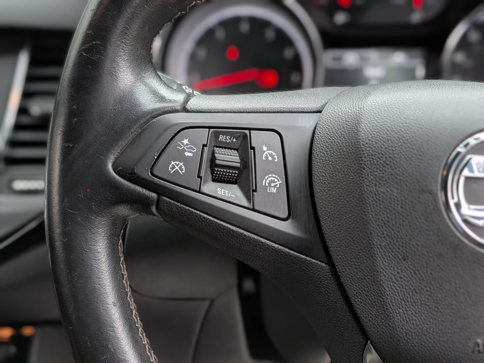 Vauxhall Astra 1.4i Turbo SRi Hatchback 5dr Petrol Manual Euro 6 (150 ps)