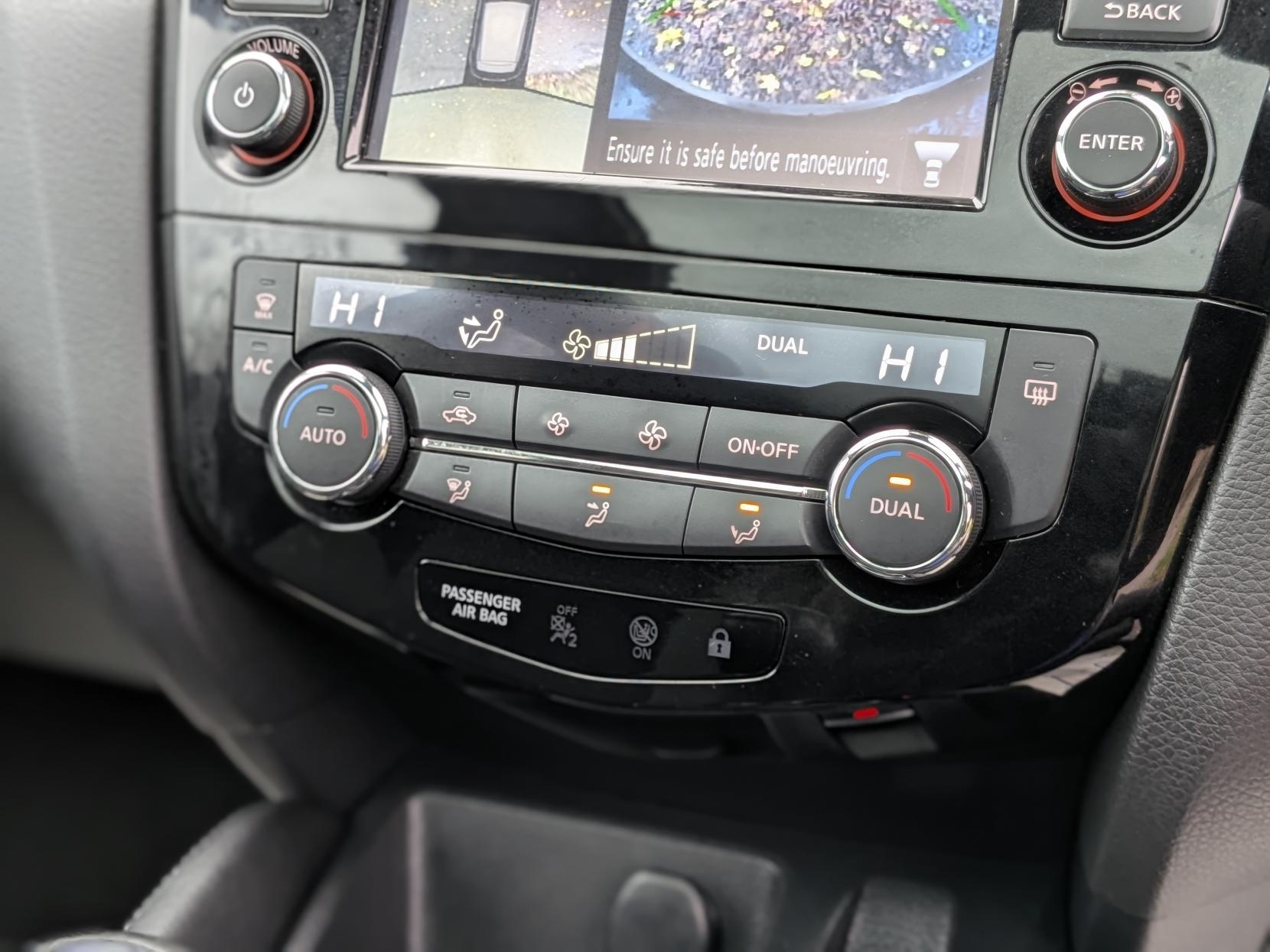 Nissan Qashqai 1.2 DIG-T N-Connecta SUV 5dr Petrol Manual Euro 6 (s/s) (115 ps)