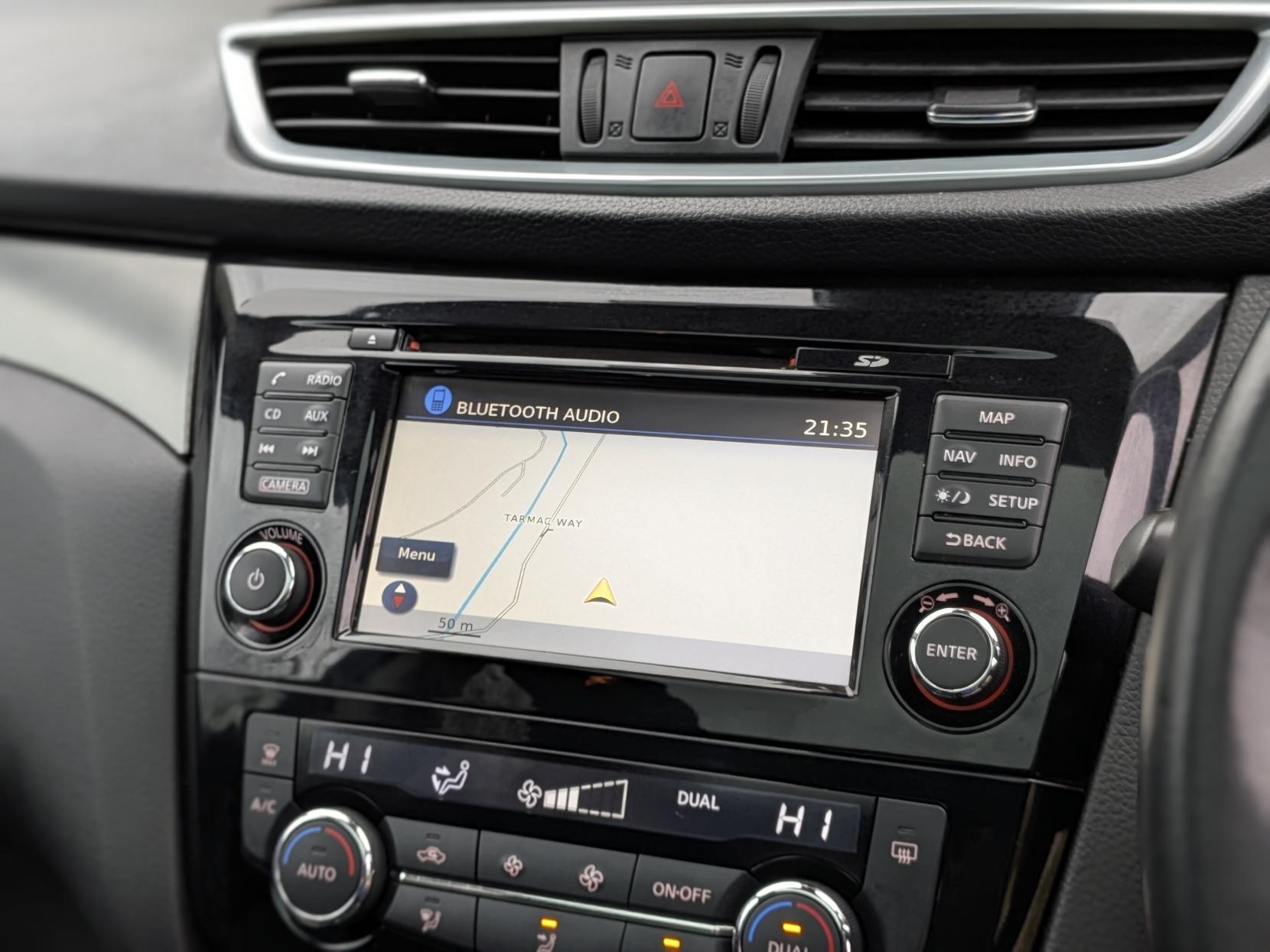 Nissan Qashqai 1.2 DIG-T N-Connecta SUV 5dr Petrol Manual Euro 6 (s/s) (115 ps)