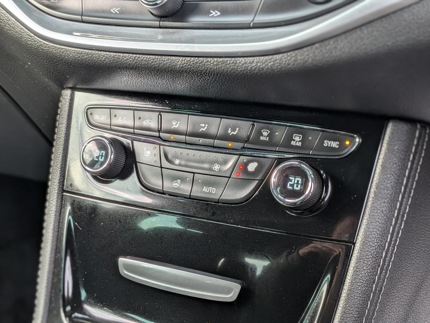 Vauxhall Astra 1.4i Turbo Elite Nav Hatchback 5dr Petrol Manual Euro 6 (150 ps)