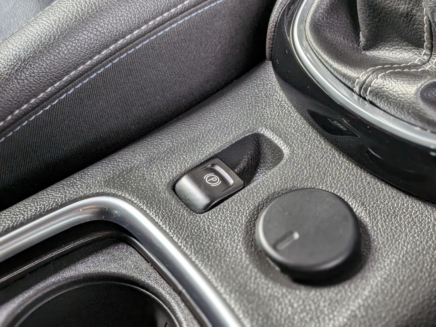 Vauxhall Astra 1.4i Turbo Elite Nav Hatchback 5dr Petrol Manual Euro 6 (150 ps)