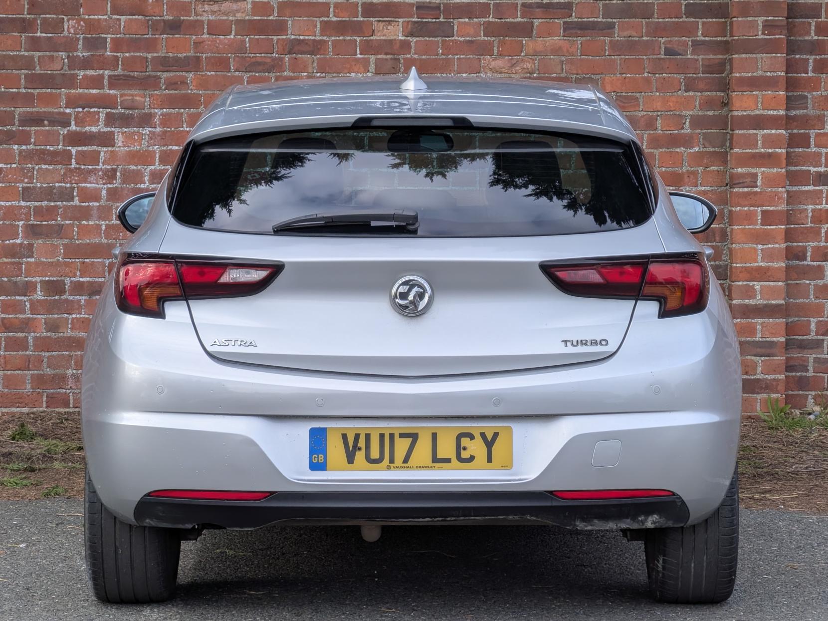 Vauxhall Astra 1.4i Turbo Elite Nav Hatchback 5dr Petrol Manual Euro 6 (150 ps)