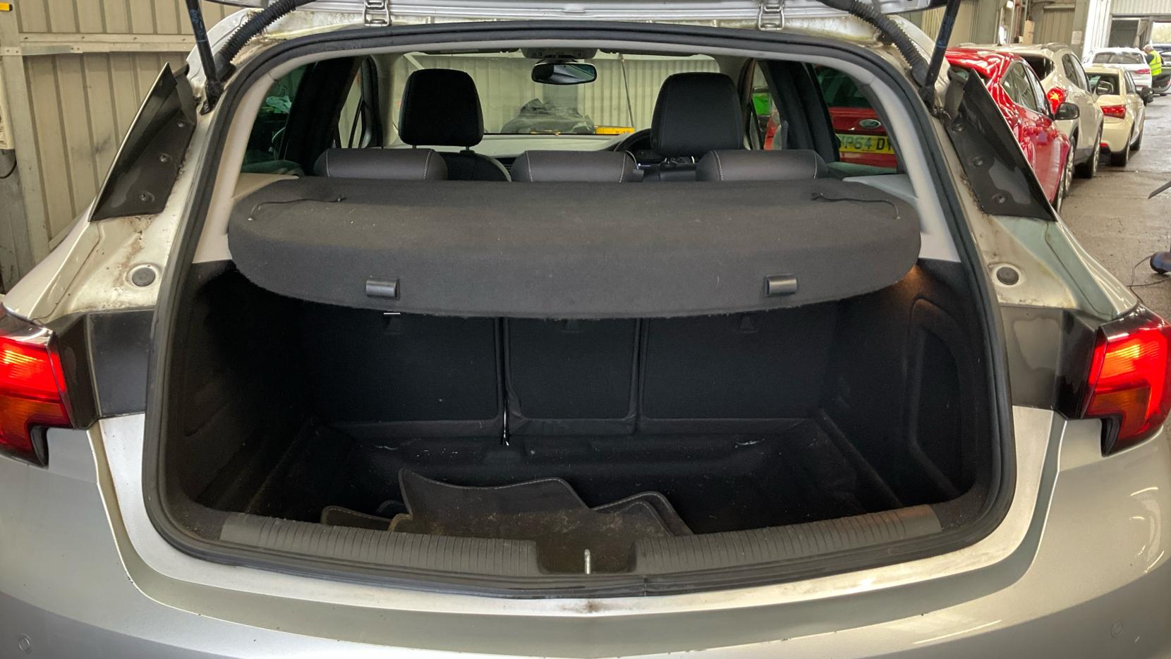 Vauxhall Astra 1.4i Turbo Elite Nav Hatchback 5dr Petrol Manual Euro 6 (150 ps)