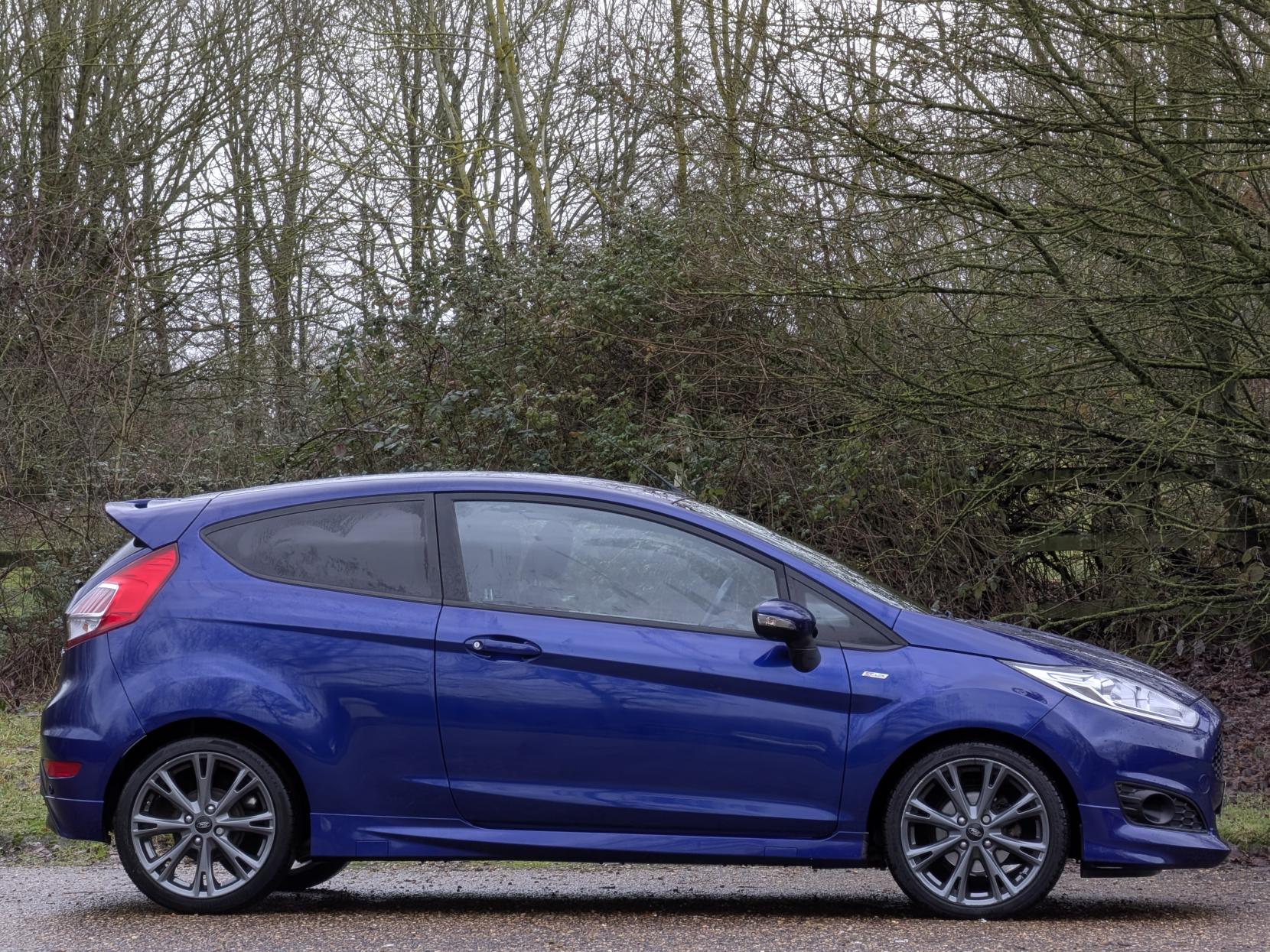 Ford Fiesta 1.0T EcoBoost ST-Line Hatchback 3dr Petrol Manual Euro 6 (s/s) (140 ps)