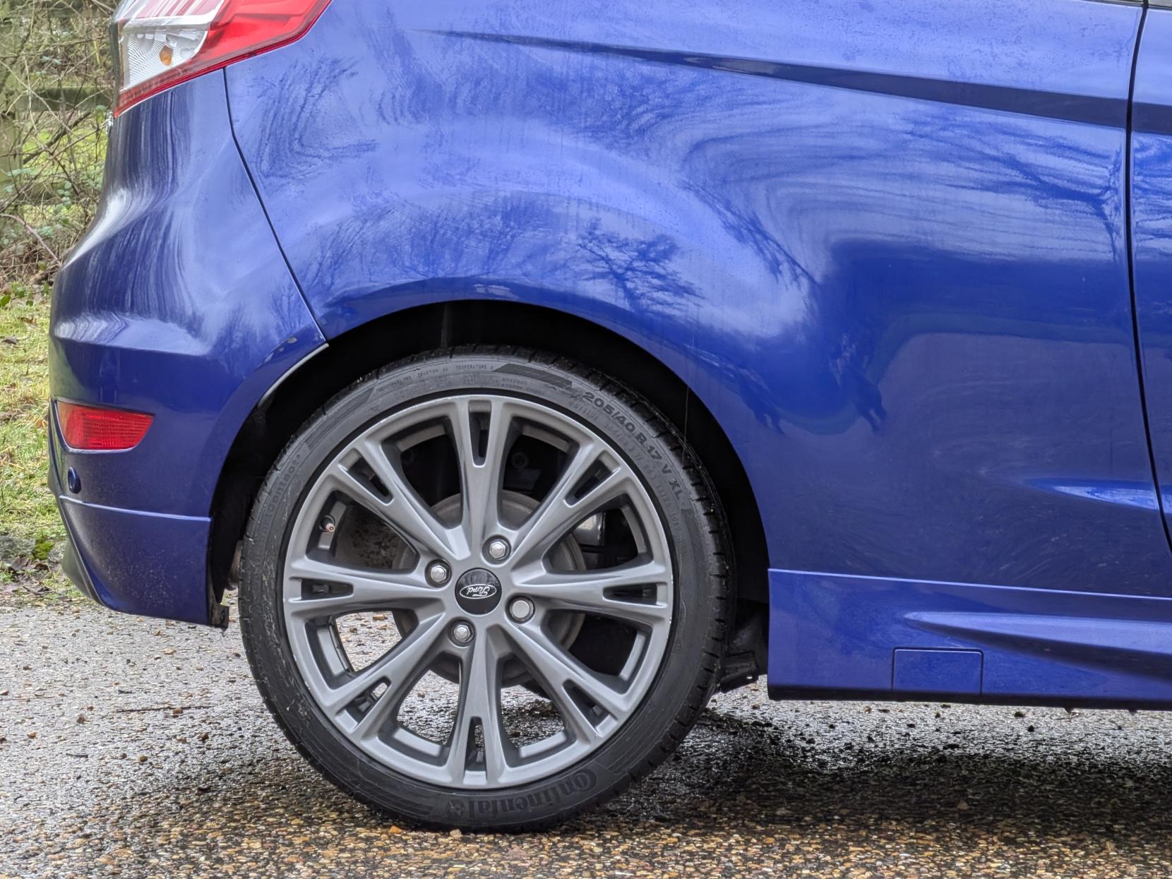 Ford Fiesta 1.0T EcoBoost ST-Line Hatchback 3dr Petrol Manual Euro 6 (s/s) (140 ps)