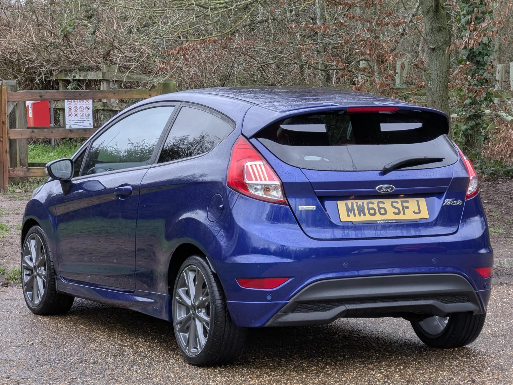 Ford Fiesta 1.0T EcoBoost ST-Line Hatchback 3dr Petrol Manual Euro 6 (s/s) (140 ps)