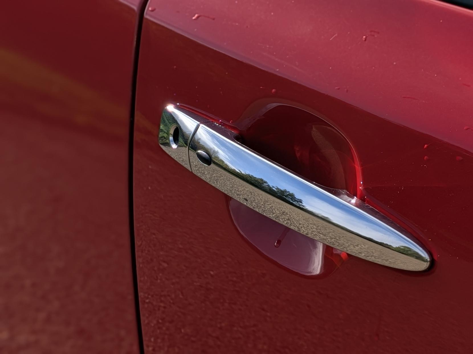 Nissan Leaf 40kWh Acenta Hatchback 5dr Electric Auto (150 ps)