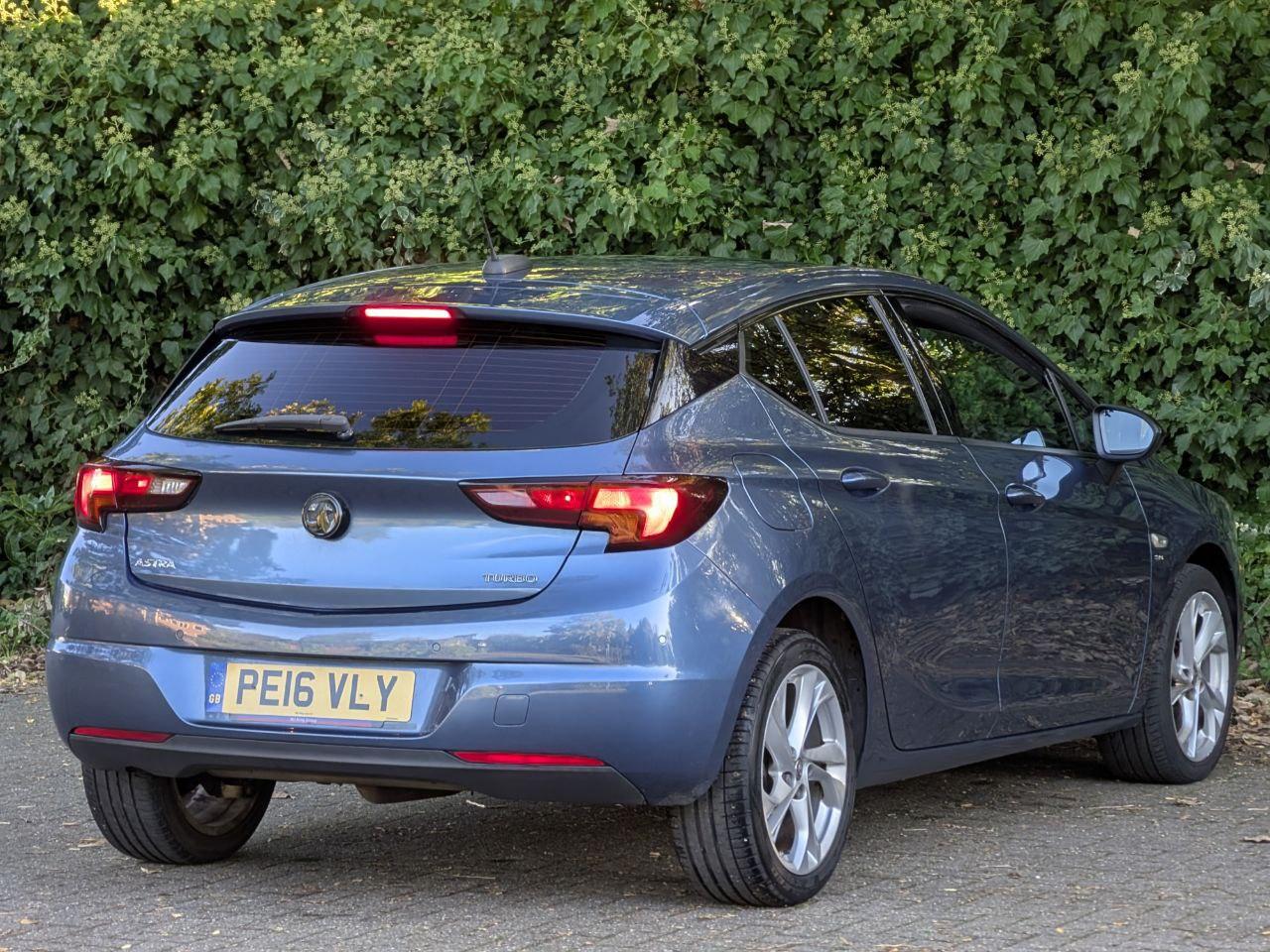 Vauxhall Astra 1.4i Turbo SRi Hatchback 5dr Petrol Manual Euro 6 (150 ps)