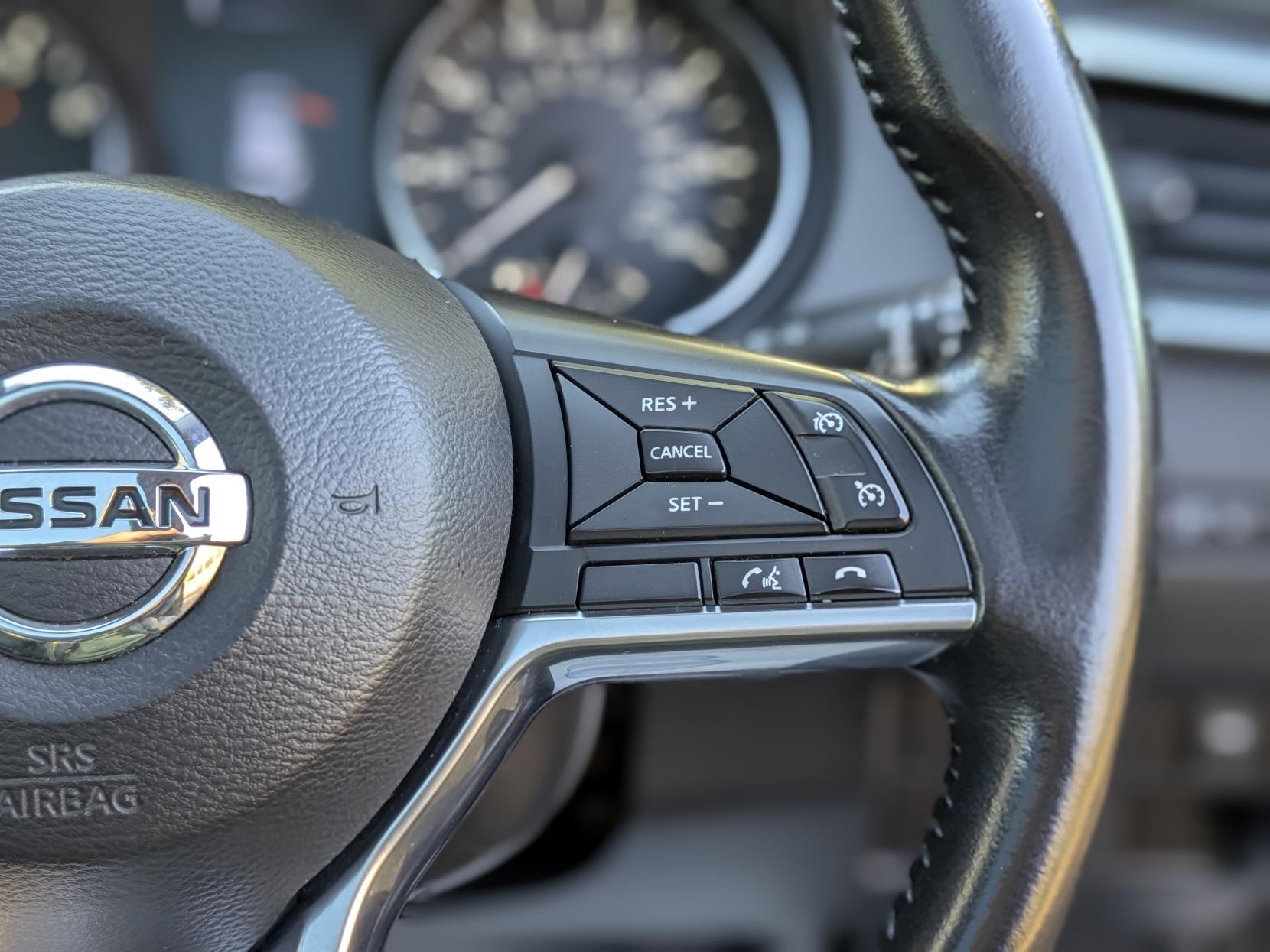 Nissan Qashqai 1.2 DIG-T N-Connecta SUV 5dr Petrol Manual Euro 6 (s/s) (115 ps)