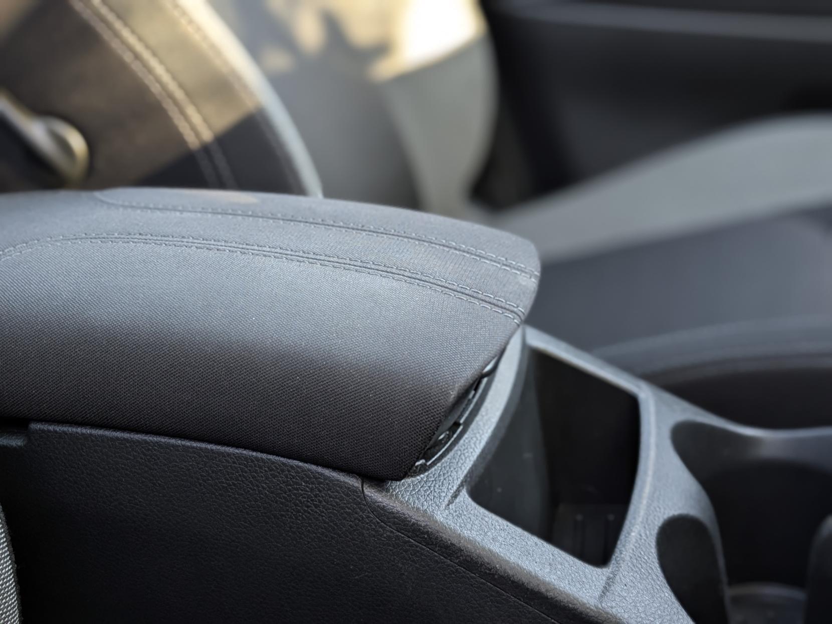 Nissan Qashqai 1.2 DIG-T N-Connecta SUV 5dr Petrol Manual Euro 6 (s/s) (115 ps)