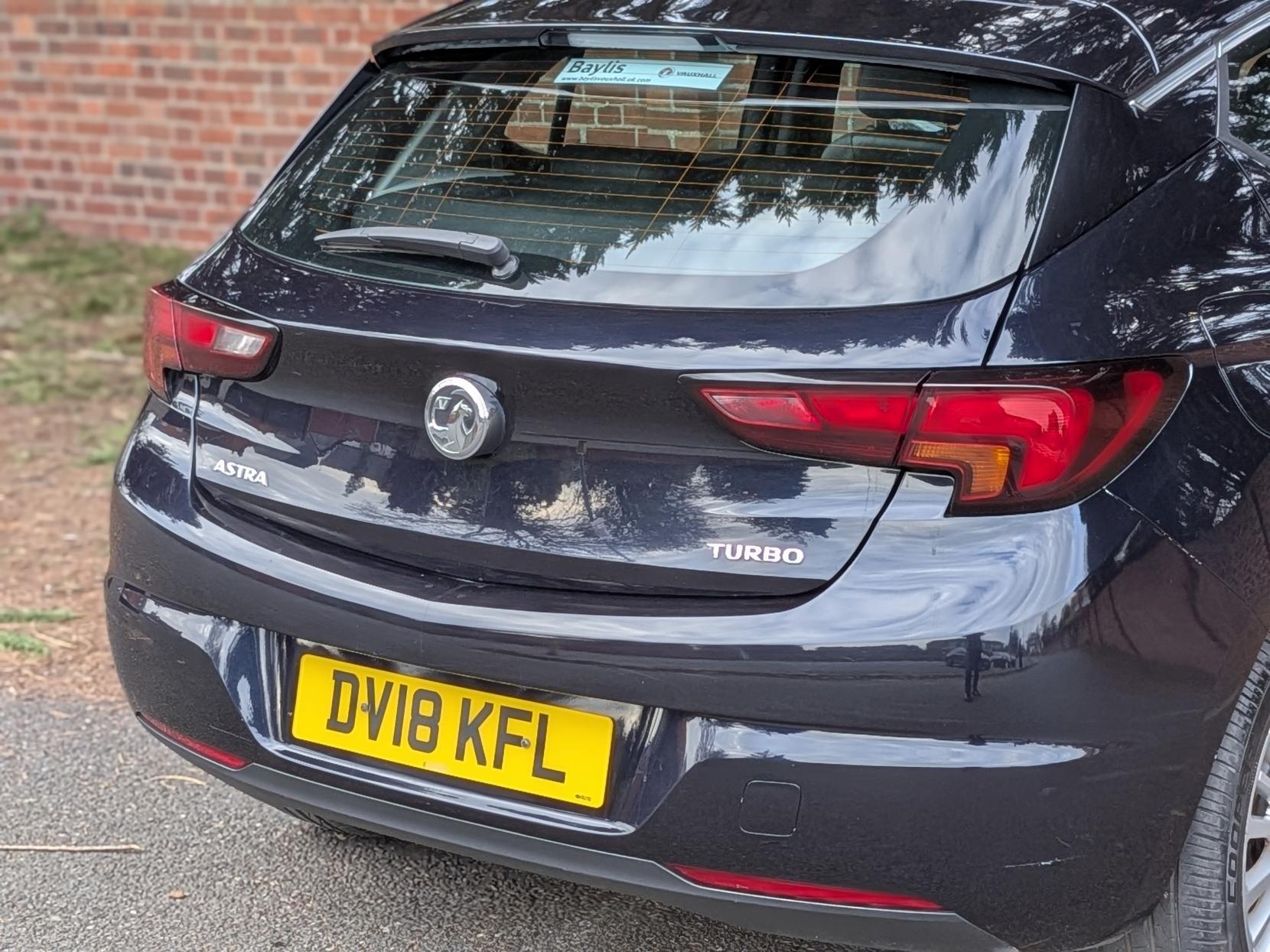 Vauxhall Astra 1.4i Turbo Elite Nav Hatchback 5dr Petrol Manual Euro 6 (150 ps)