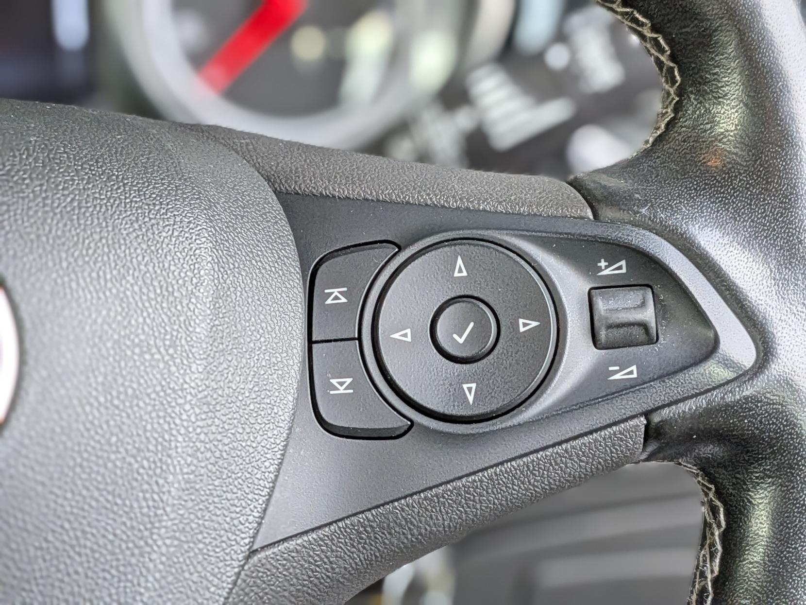 Vauxhall Astra 1.4i Turbo Elite Nav Hatchback 5dr Petrol Manual Euro 6 (150 ps)