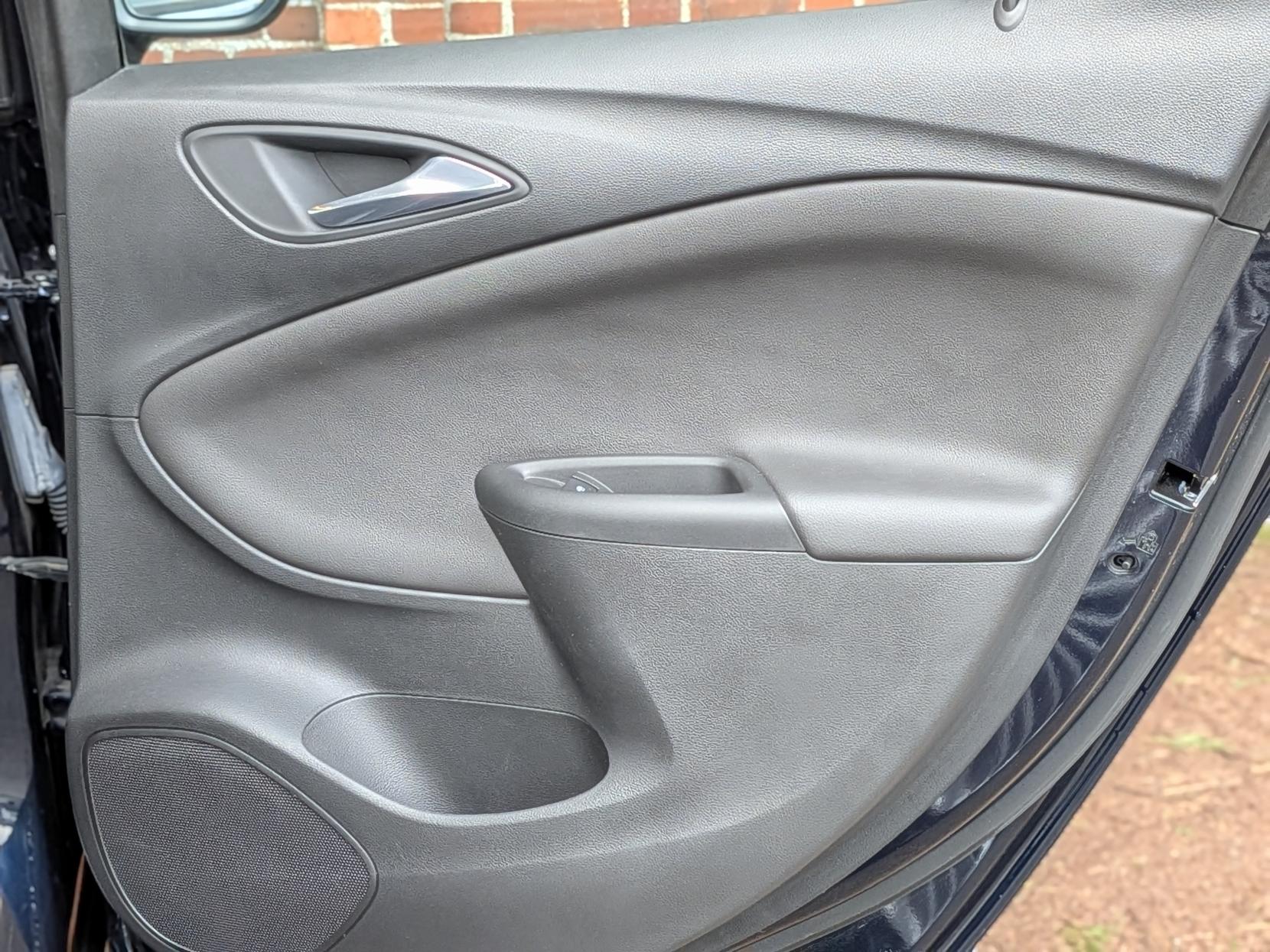 Vauxhall Astra 1.4i Turbo Elite Nav Hatchback 5dr Petrol Manual Euro 6 (150 ps)