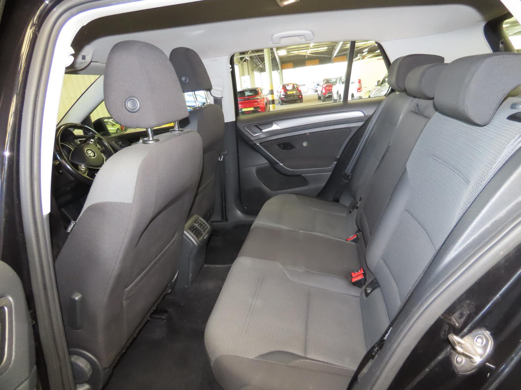 Volkswagen Golf 1.4 TSI BlueMotion Tech SE Nav Hatchback 5dr Petrol DSG Euro 6 (s/s) (125 ps)