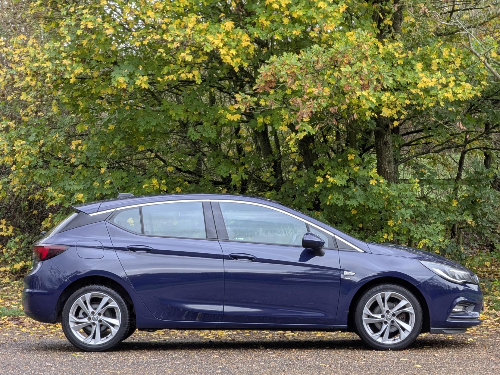 Vauxhall Astra 1.4i Turbo SRi Hatchback 5dr Petrol Manual Euro 6 (150 ps)