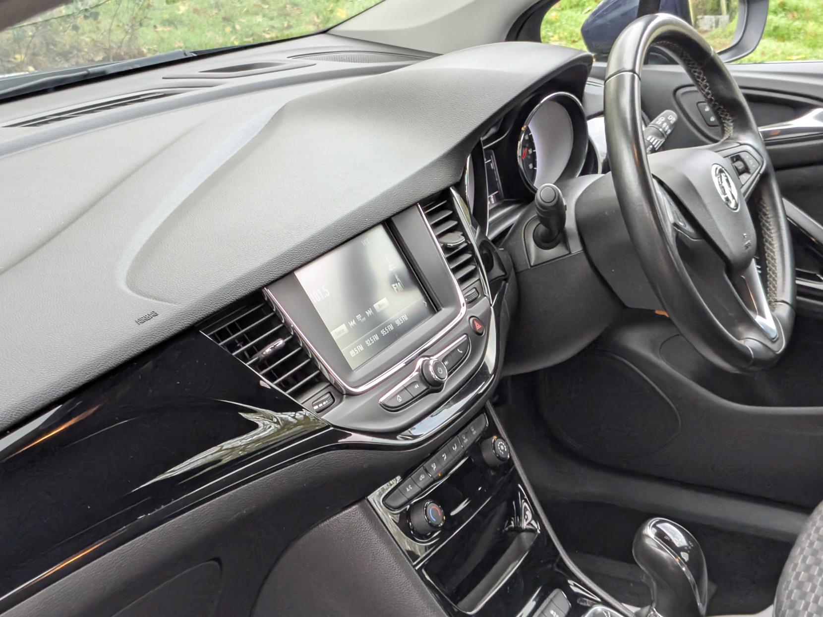 Vauxhall Astra 1.4i Turbo SRi Hatchback 5dr Petrol Manual Euro 6 (150 ps)